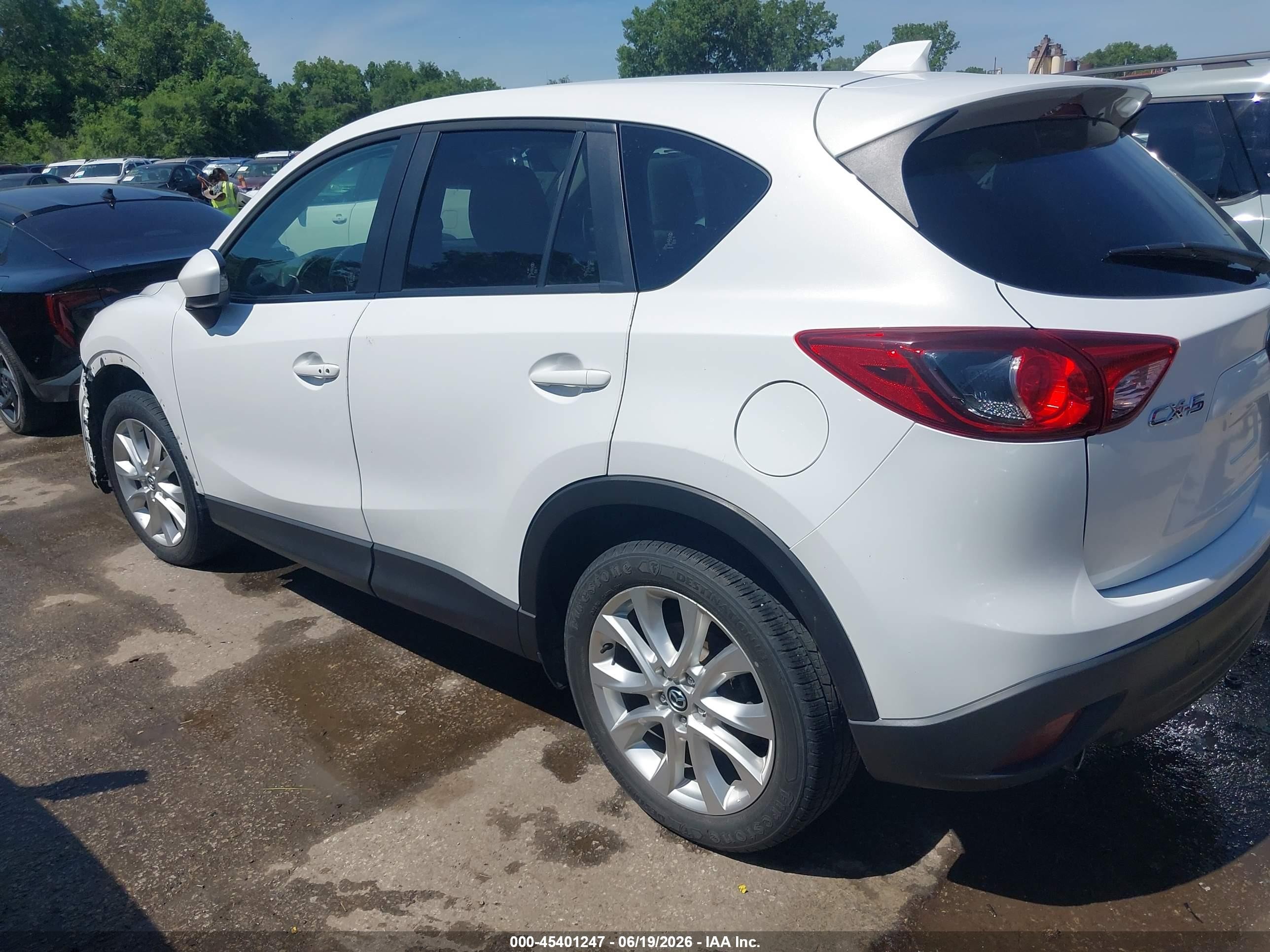 2014 Mazda Cx-5 Grand Touring White vin: JM3KE2DY3E0384568