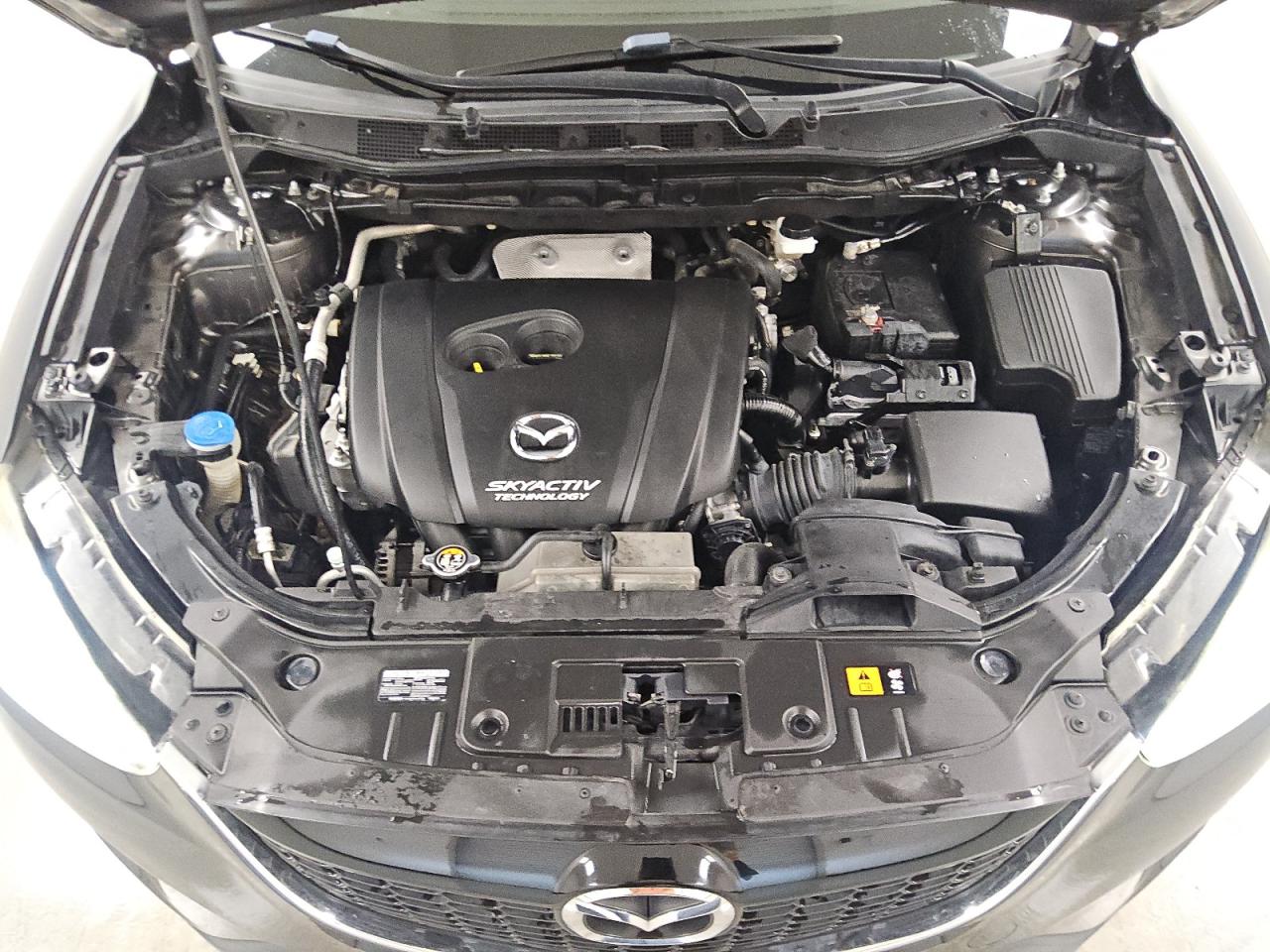 2015 Mazda Cx-5 Gt Gray vin: JM3KE2DY7F0520234 Damage: Valve Cover(S) Gasket, Leak, Repair Required