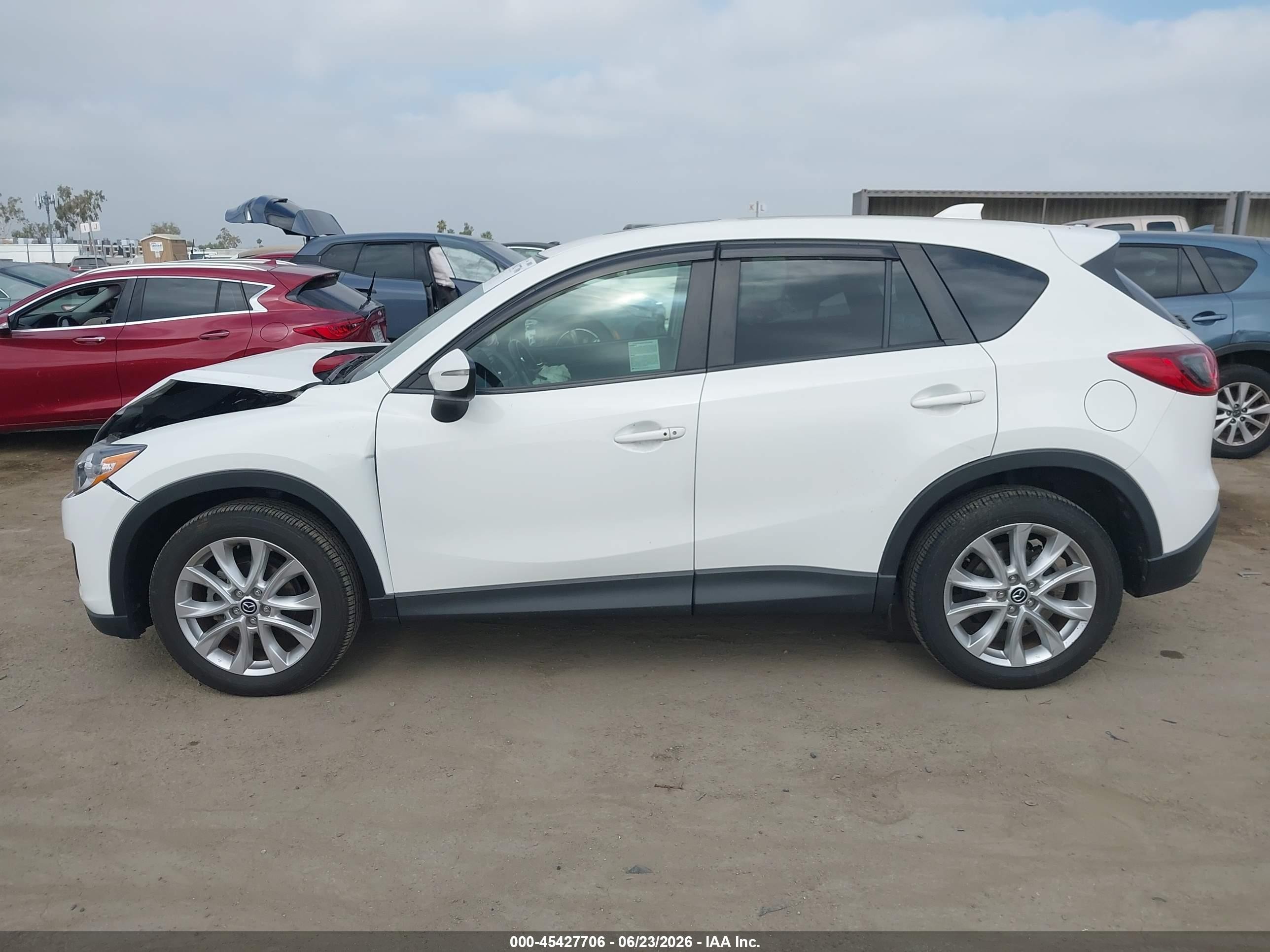2015 Mazda Cx-5 Grand Touring White vin: JM3KE2DY8F0514412