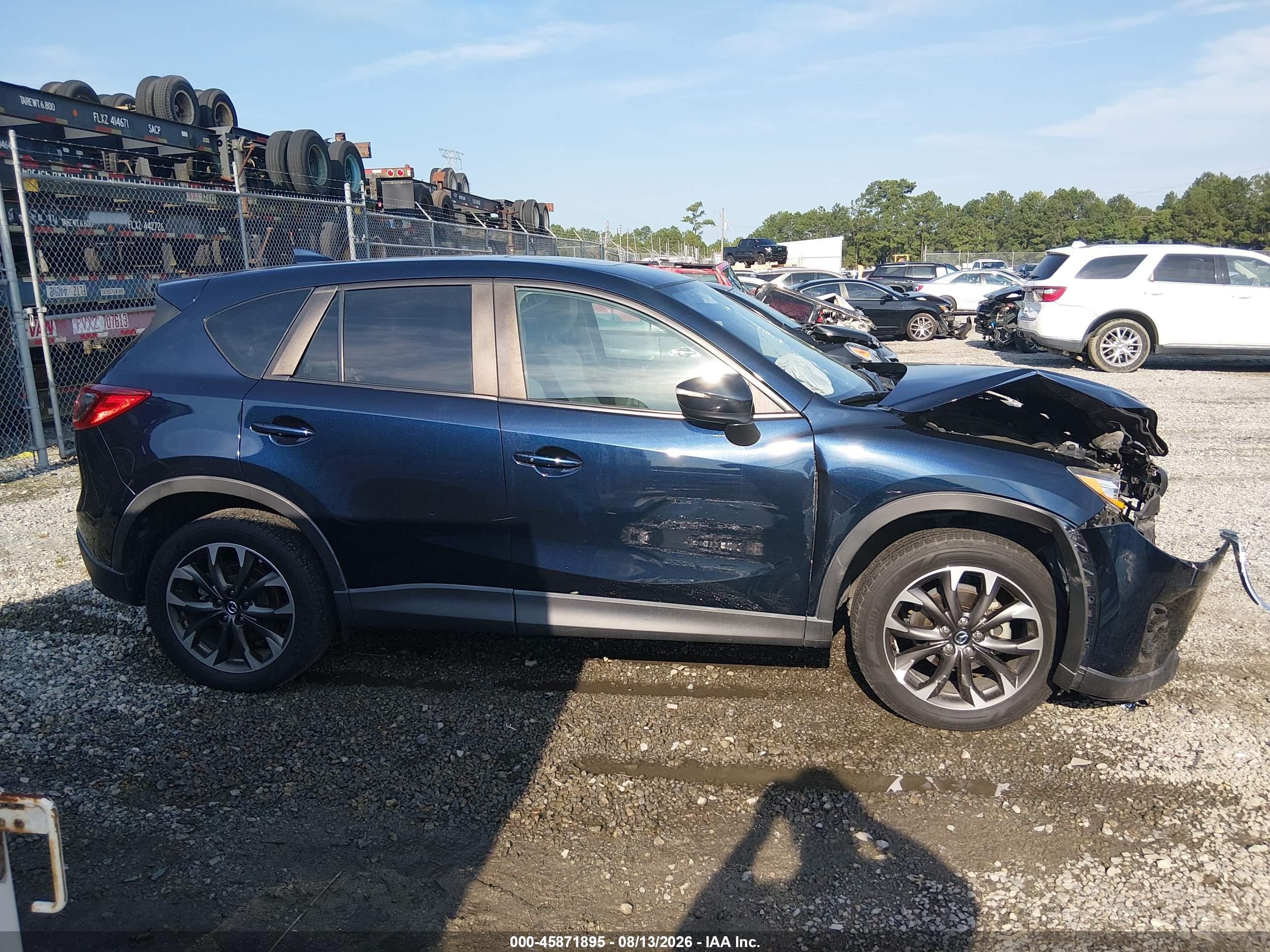 2016 Mazda Cx-5 Grand Touring Dark Blue vin: JM3KE2DY8G0769417