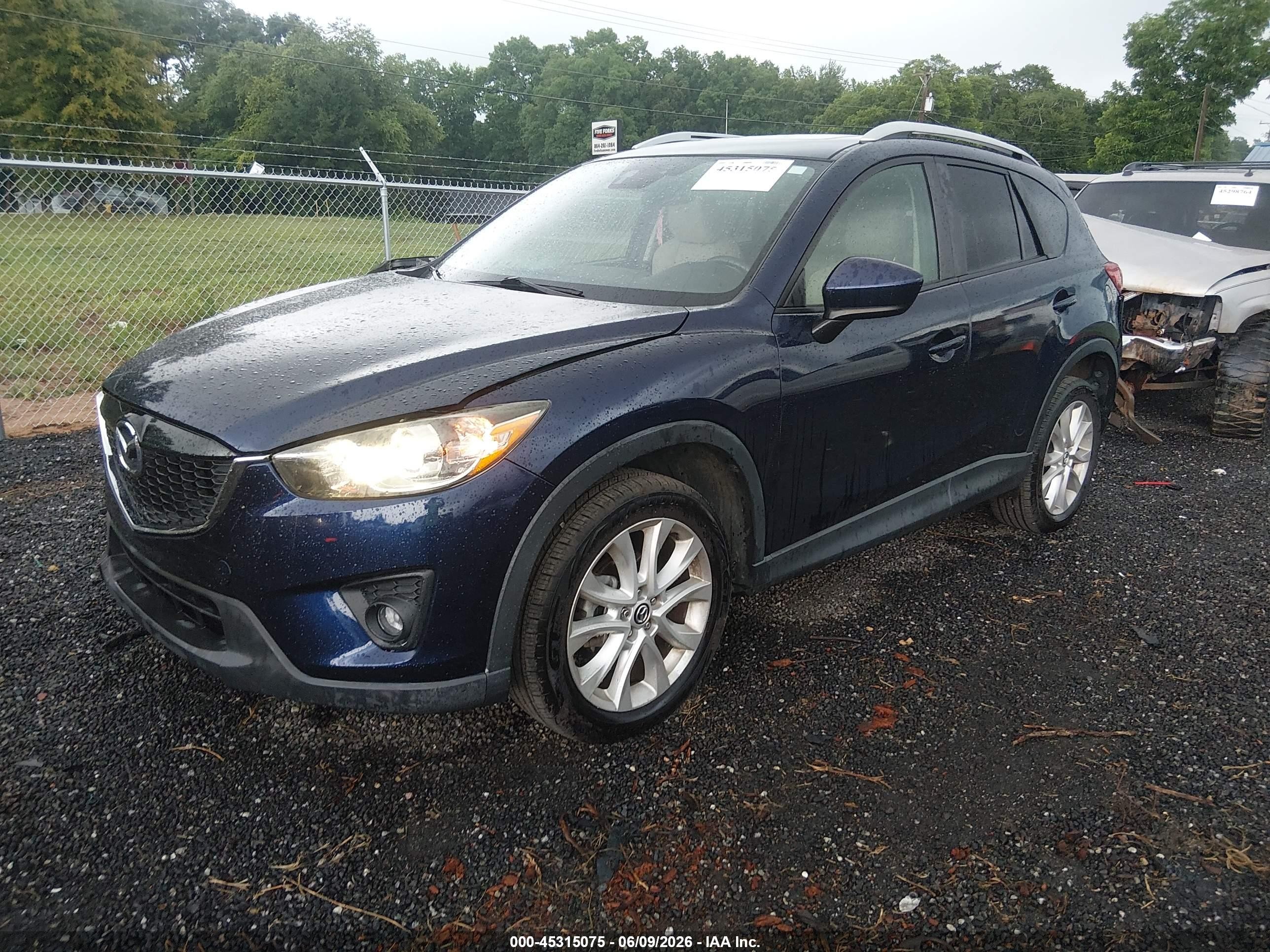 2014 Mazda Cx-5 Grand Touring Blue vin: JM3KE2DYXE0353527
