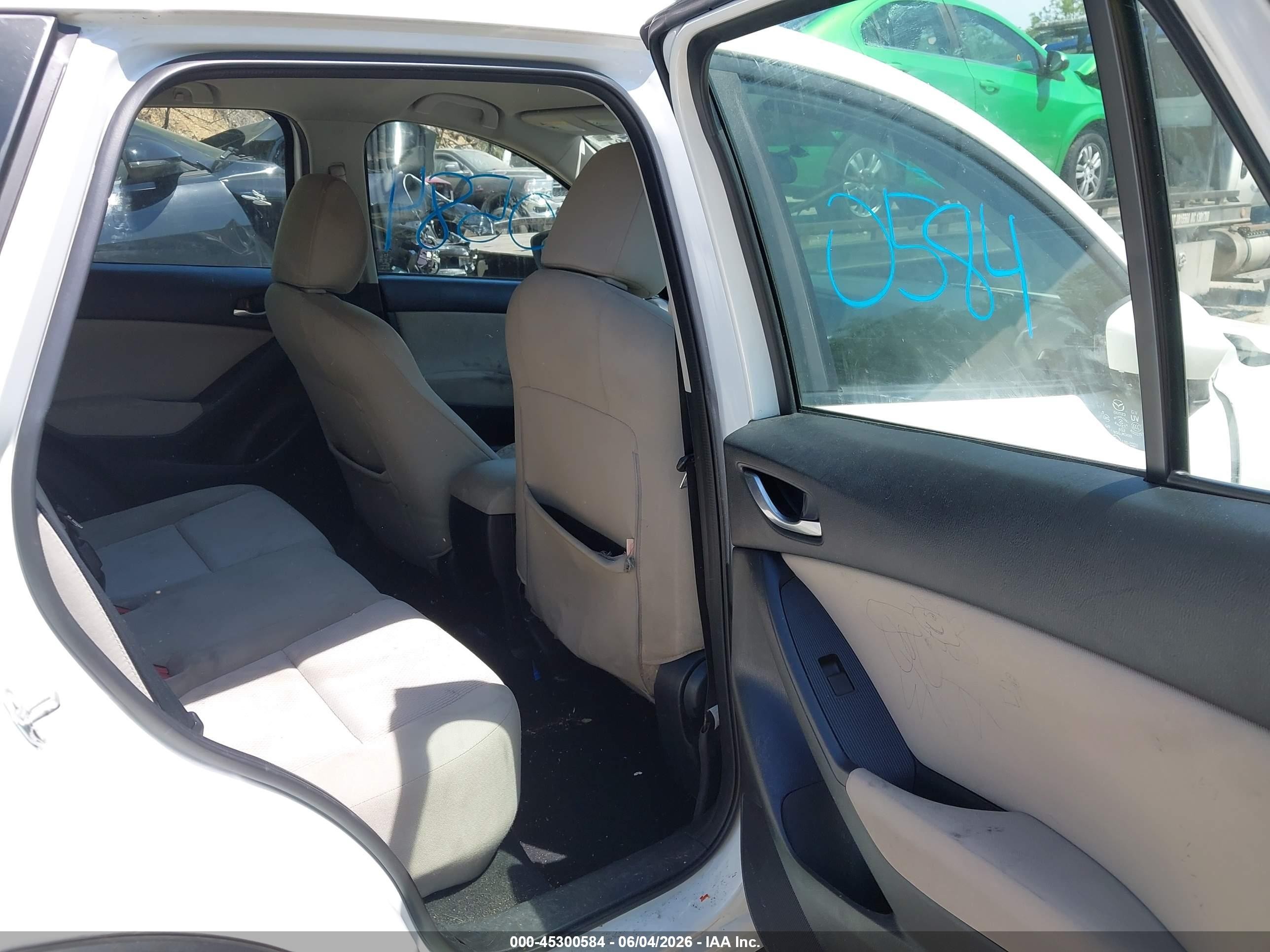 2013 Mazda Cx-5 Sport White vin: JM3KE4BE1D0167376