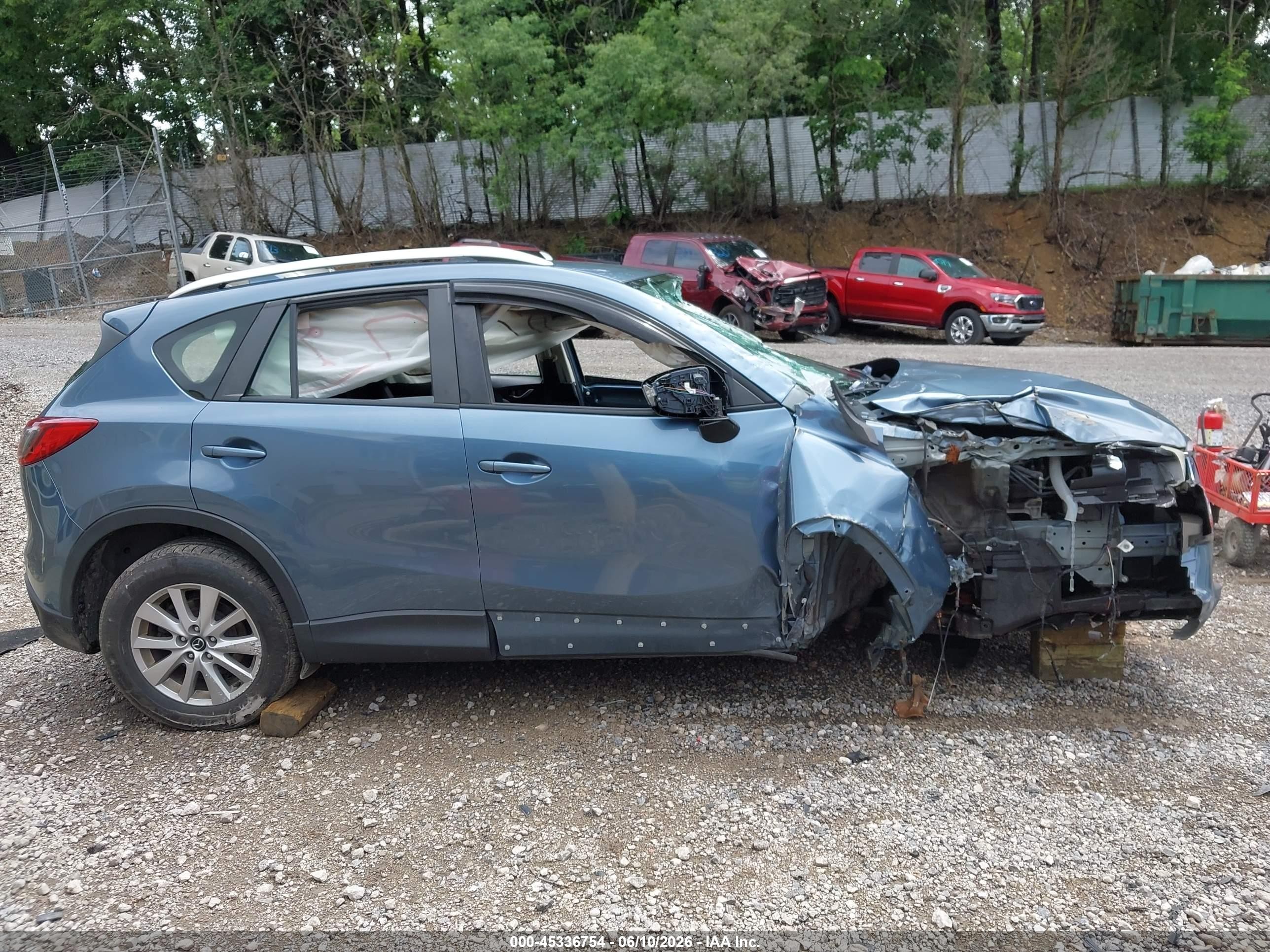 2014 Mazda Cx-5 Sport Blue vin: JM3KE4BE5E0422712