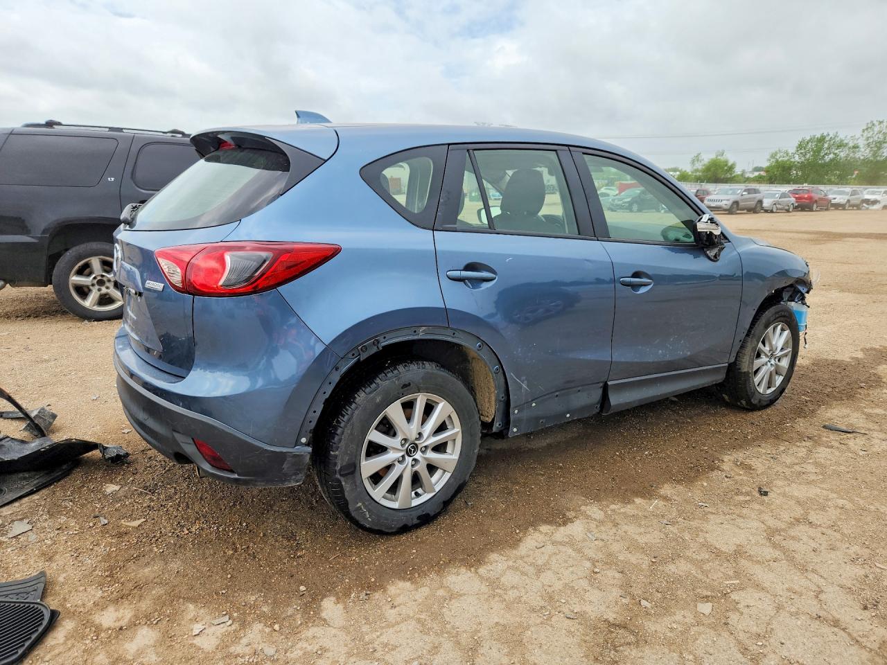 2015 Mazda Cx-5 Sport Blue vin: JM3KE4BY5F0524815