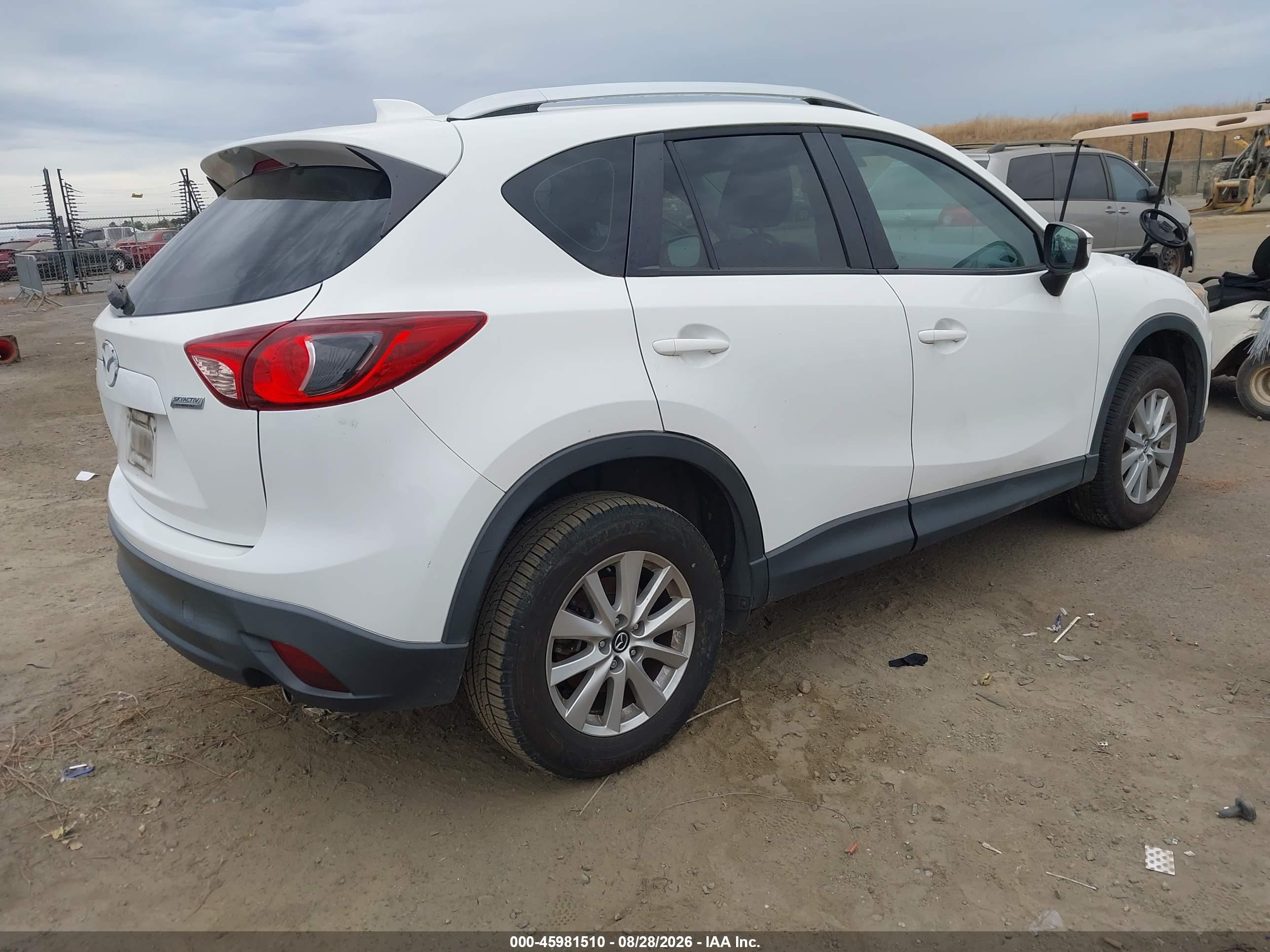 2015 Mazda Cx-5 Sport White vin: JM3KE4BY8F0486870