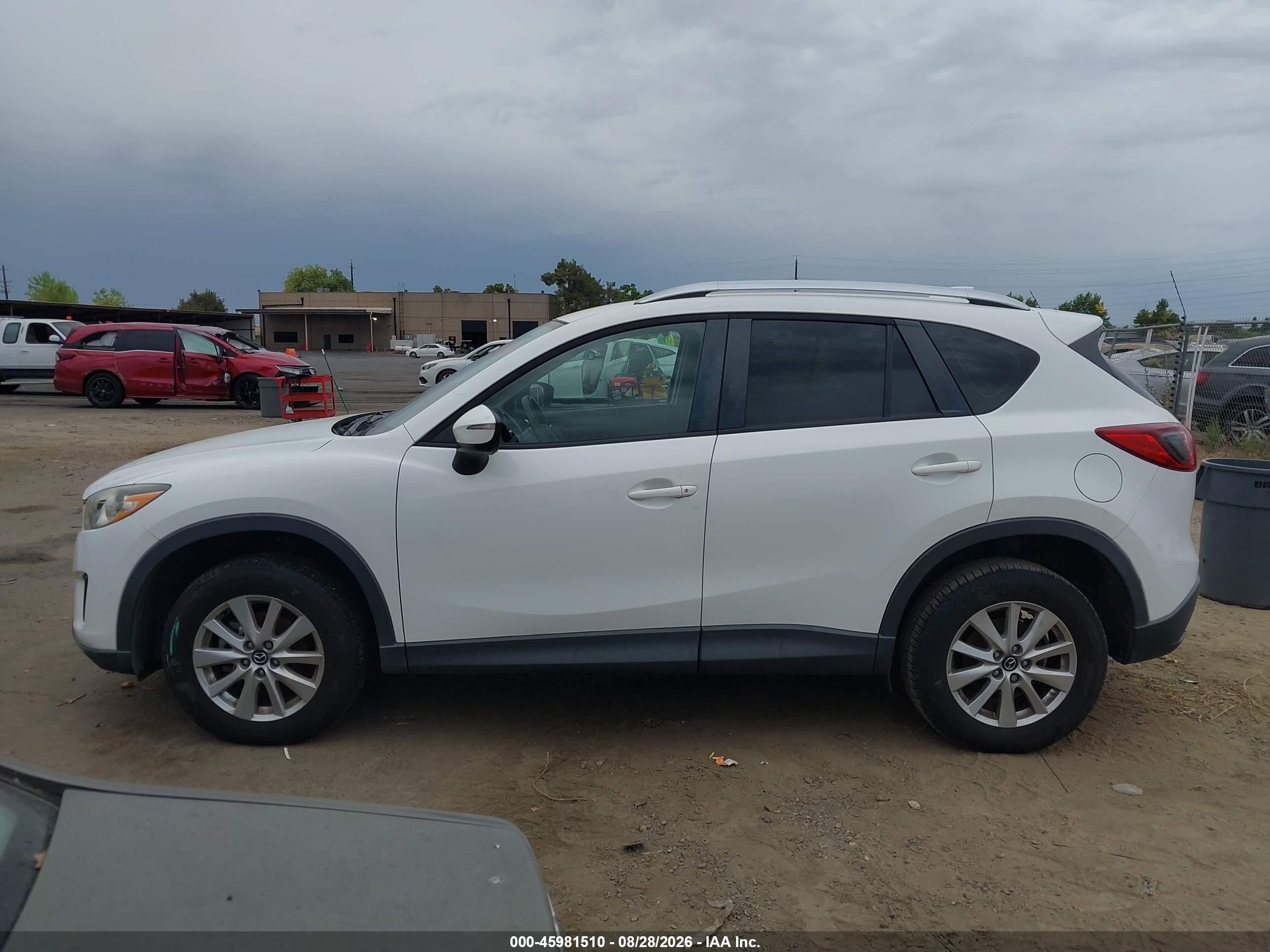 2015 Mazda Cx-5 Sport White vin: JM3KE4BY8F0486870