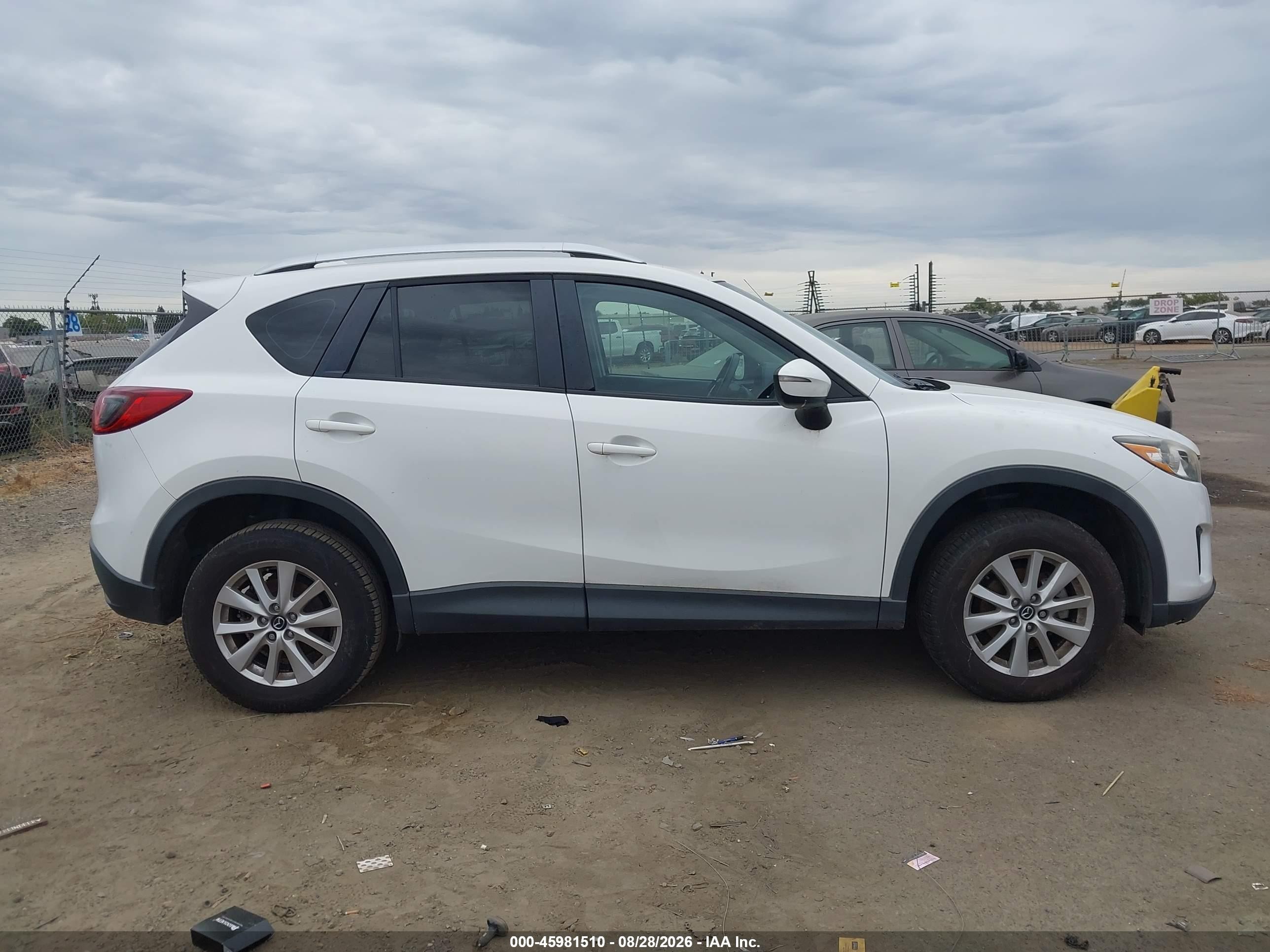 2015 Mazda Cx-5 Sport White vin: JM3KE4BY8F0486870