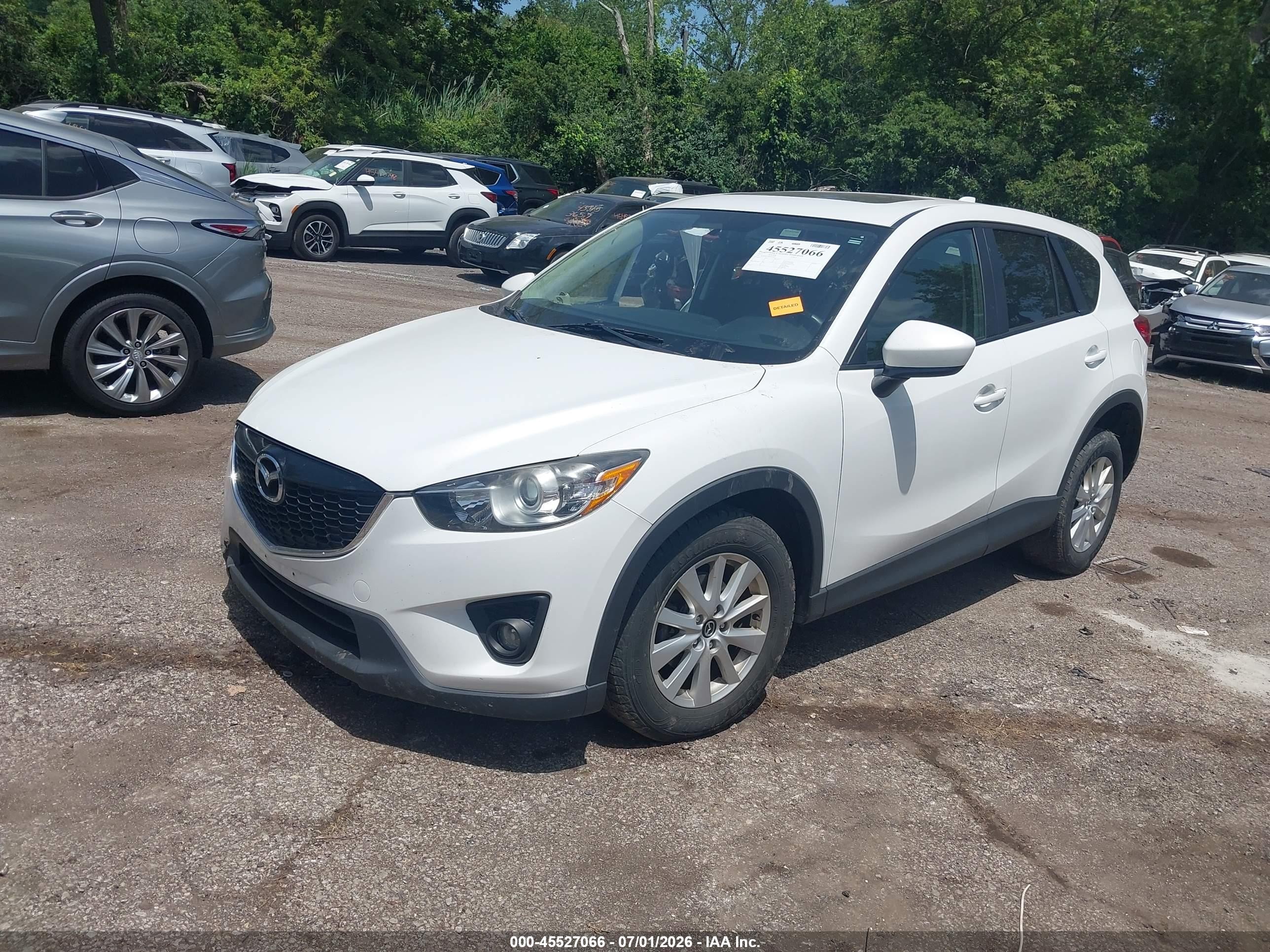 2013 Mazda Cx-5 Touring White vin: JM3KE4CE0D0120919