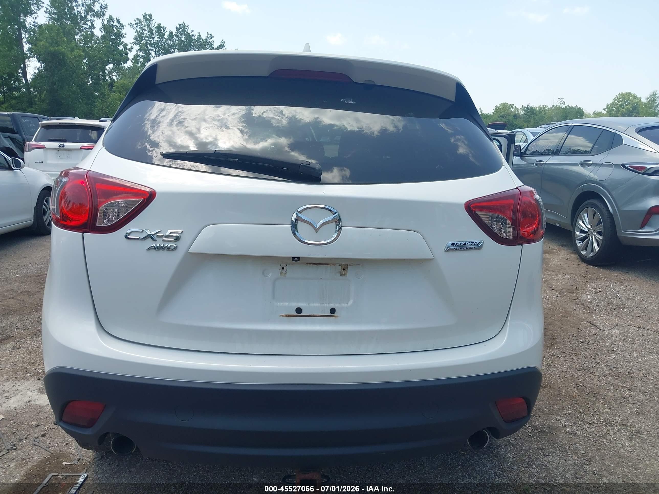 2013 Mazda Cx-5 Touring White vin: JM3KE4CE0D0120919