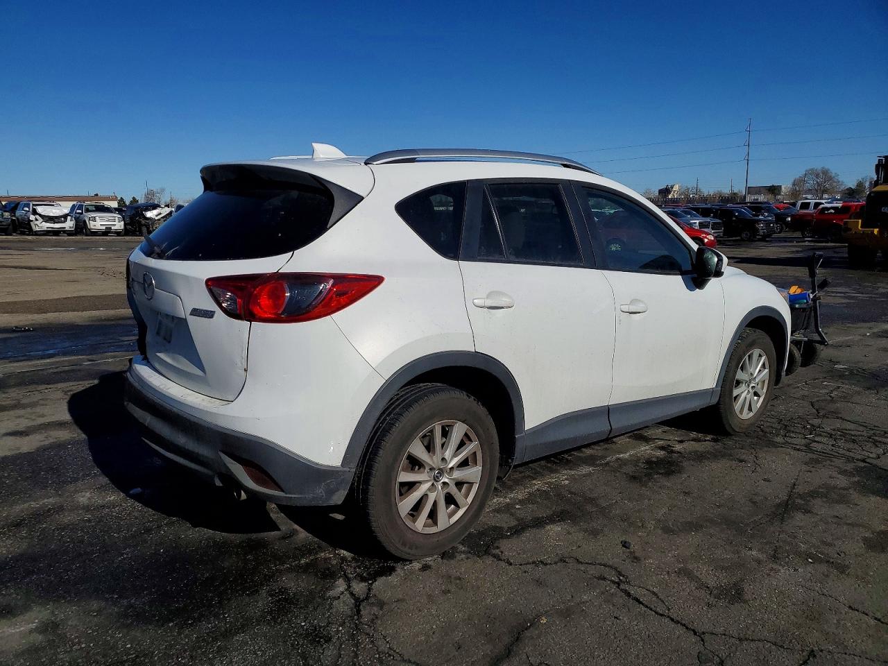 2013 Mazda Cx-5 Touring White vin: JM3KE4CE0D0160398