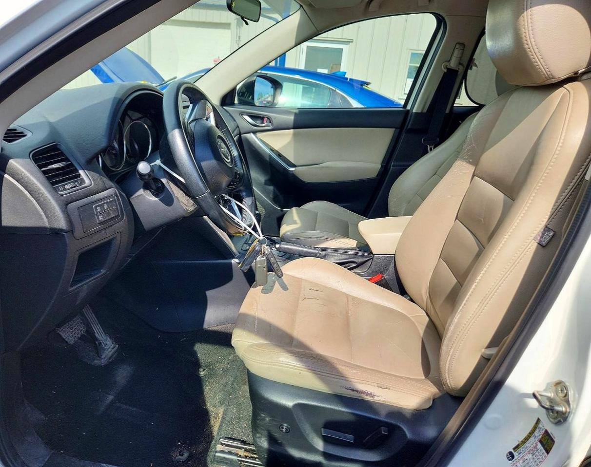 2013 Mazda Cx-5 Touring White vin: JM3KE4CE1D0147823