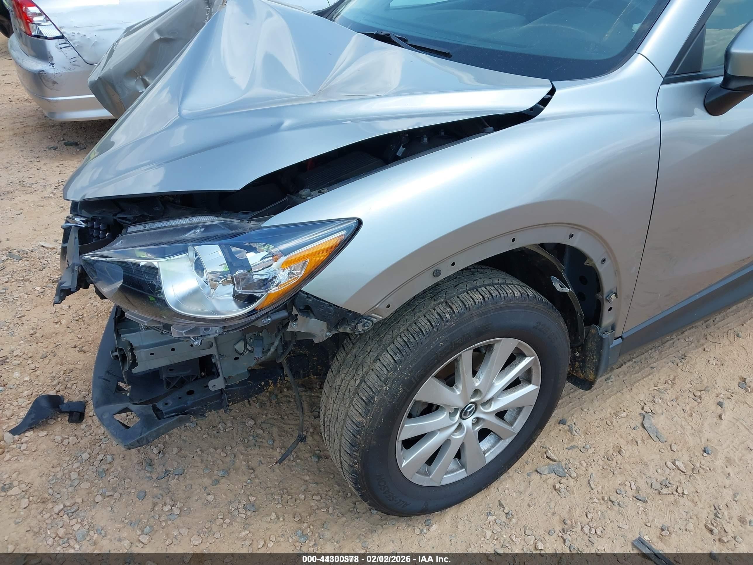 2013 Mazda Cx-5 Touring Silver vin: JM3KE4CE4D0152384