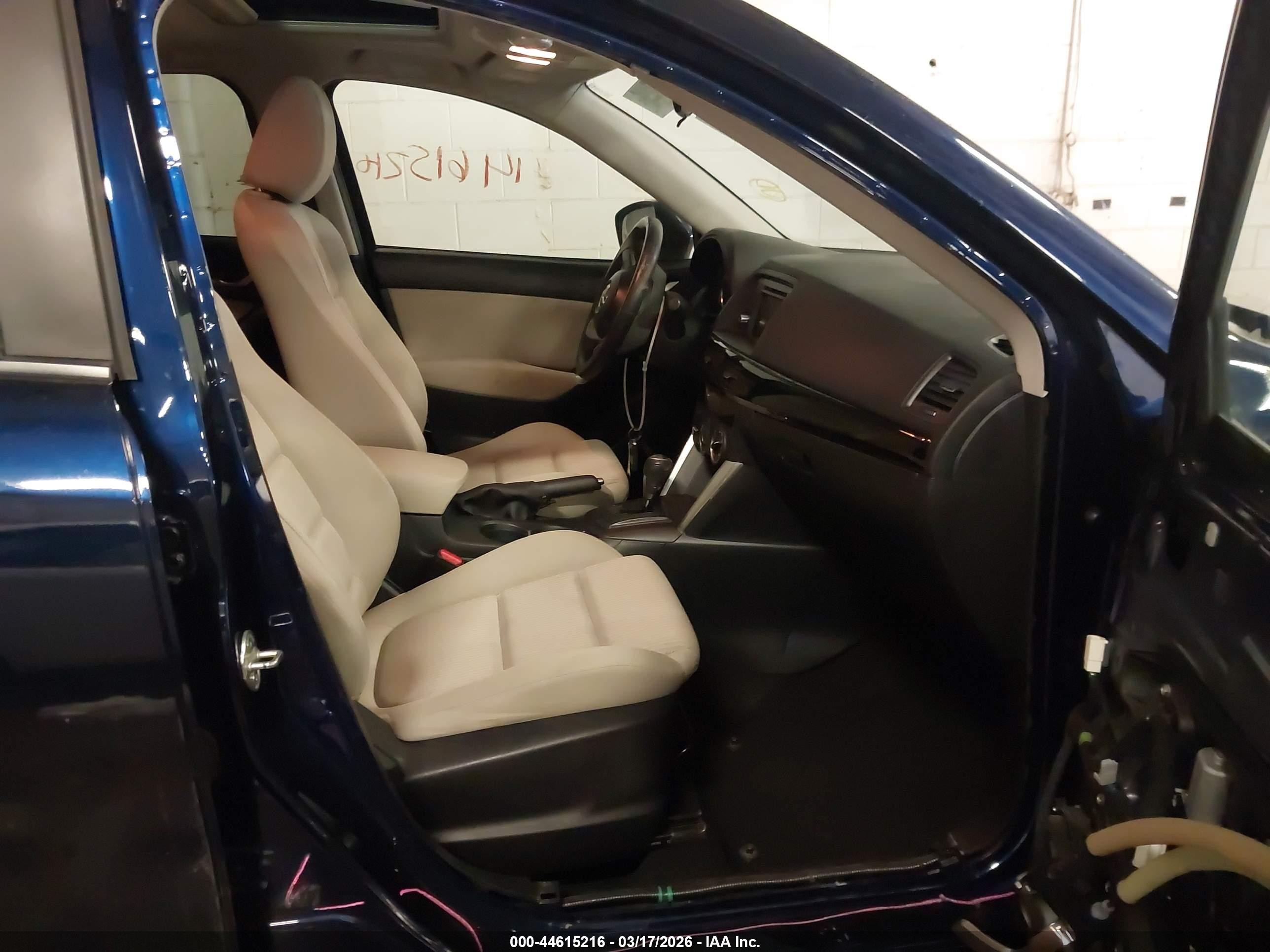 2013 Mazda Cx-5 Touring Blue vin: JM3KE4CE5D0107969