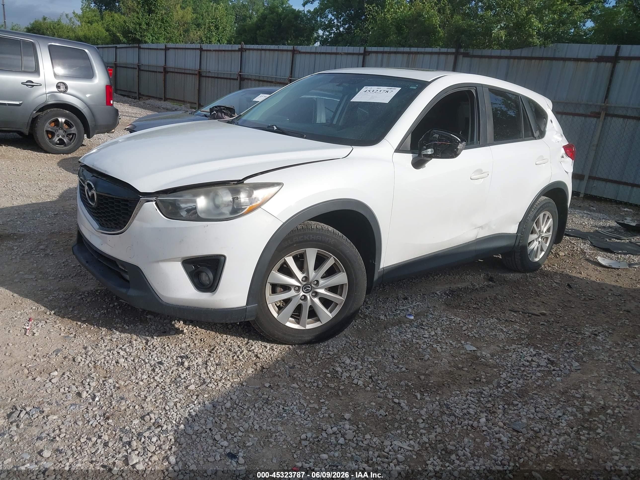 2013 Mazda Cx-5 Touring White vin: JM3KE4CE8D0126239