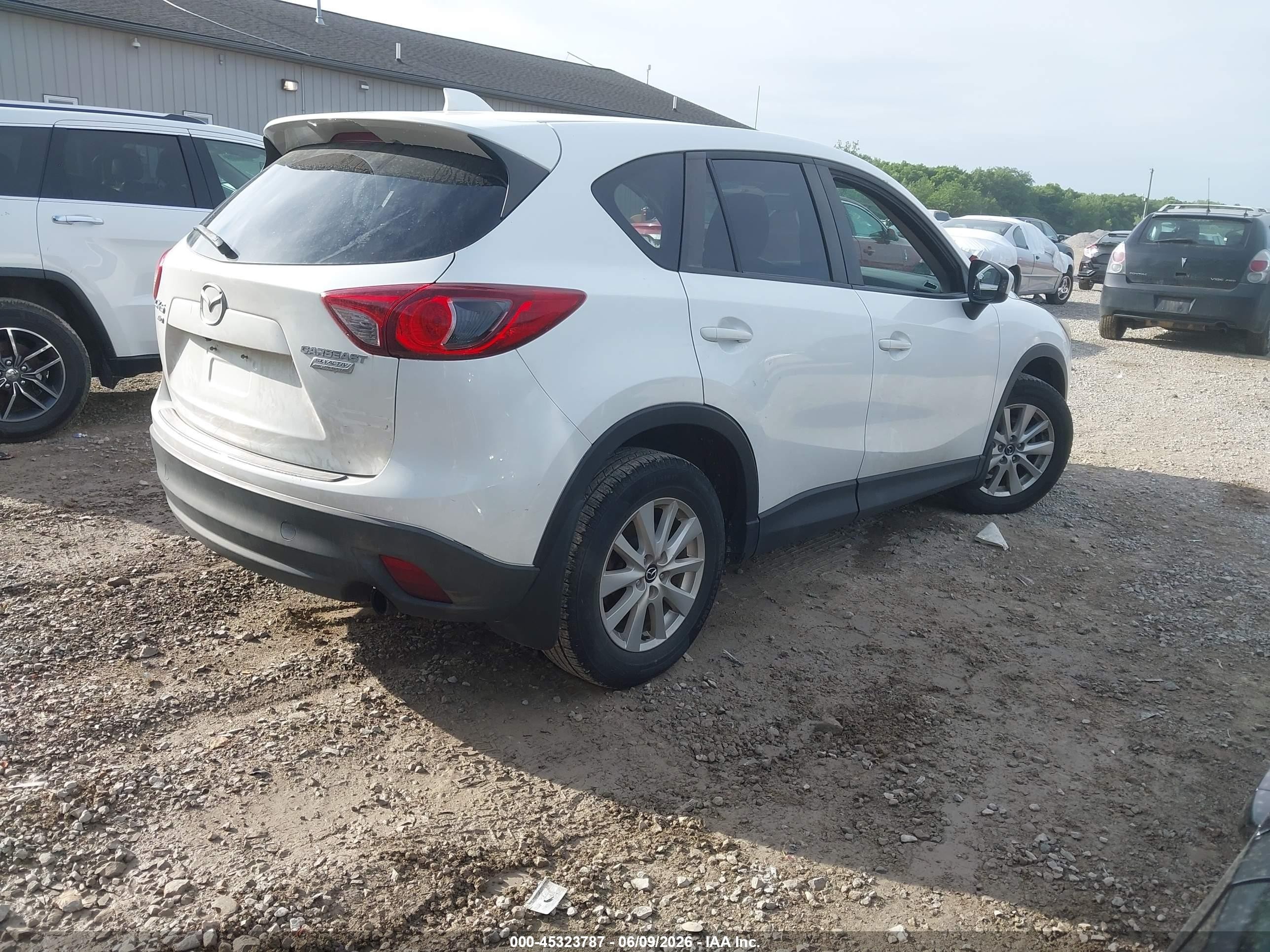 2013 Mazda Cx-5 Touring White vin: JM3KE4CE8D0126239