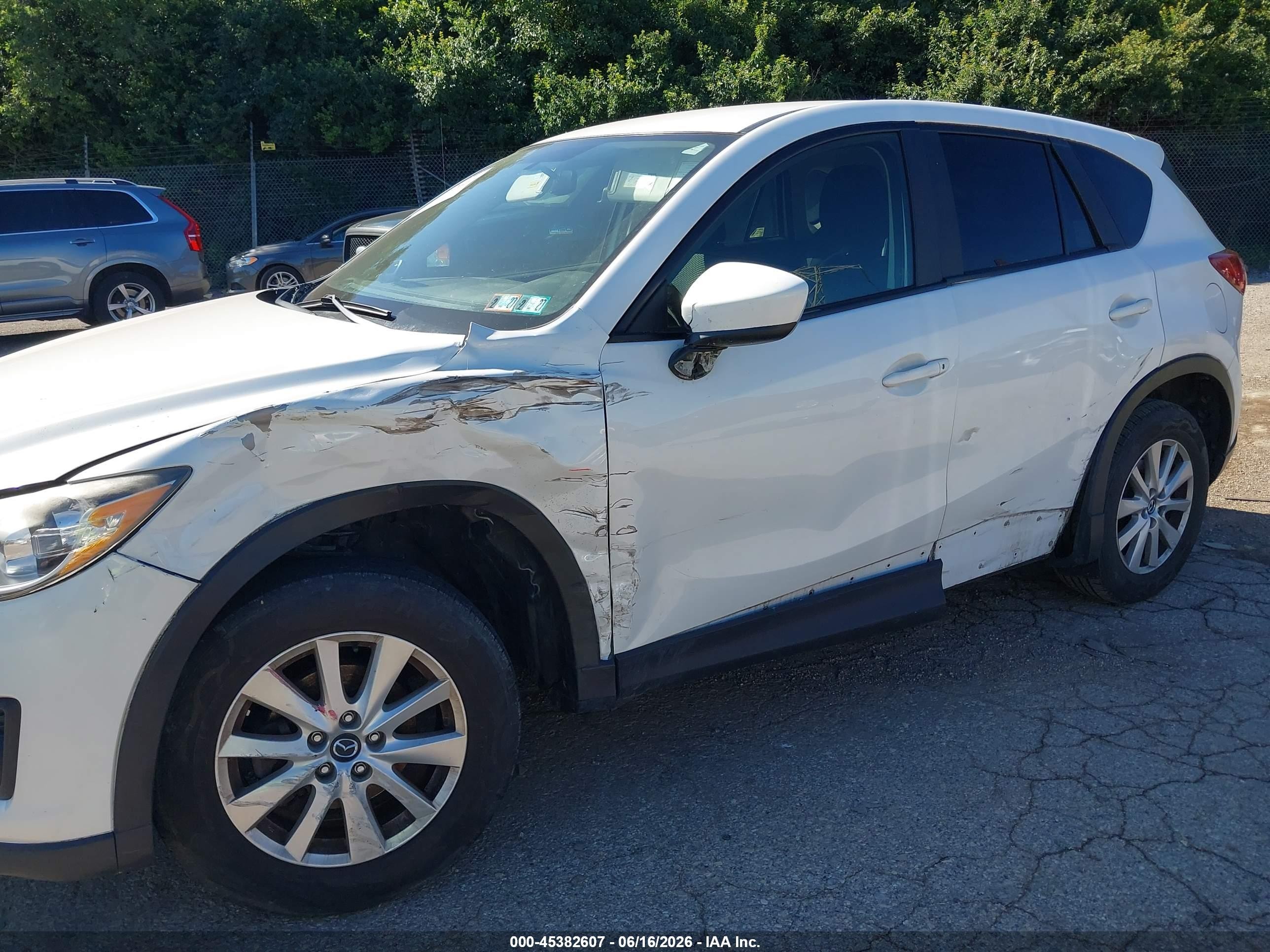 2013 Mazda Cx-5 Touring Белый vin: JM3KE4CE8D0158964