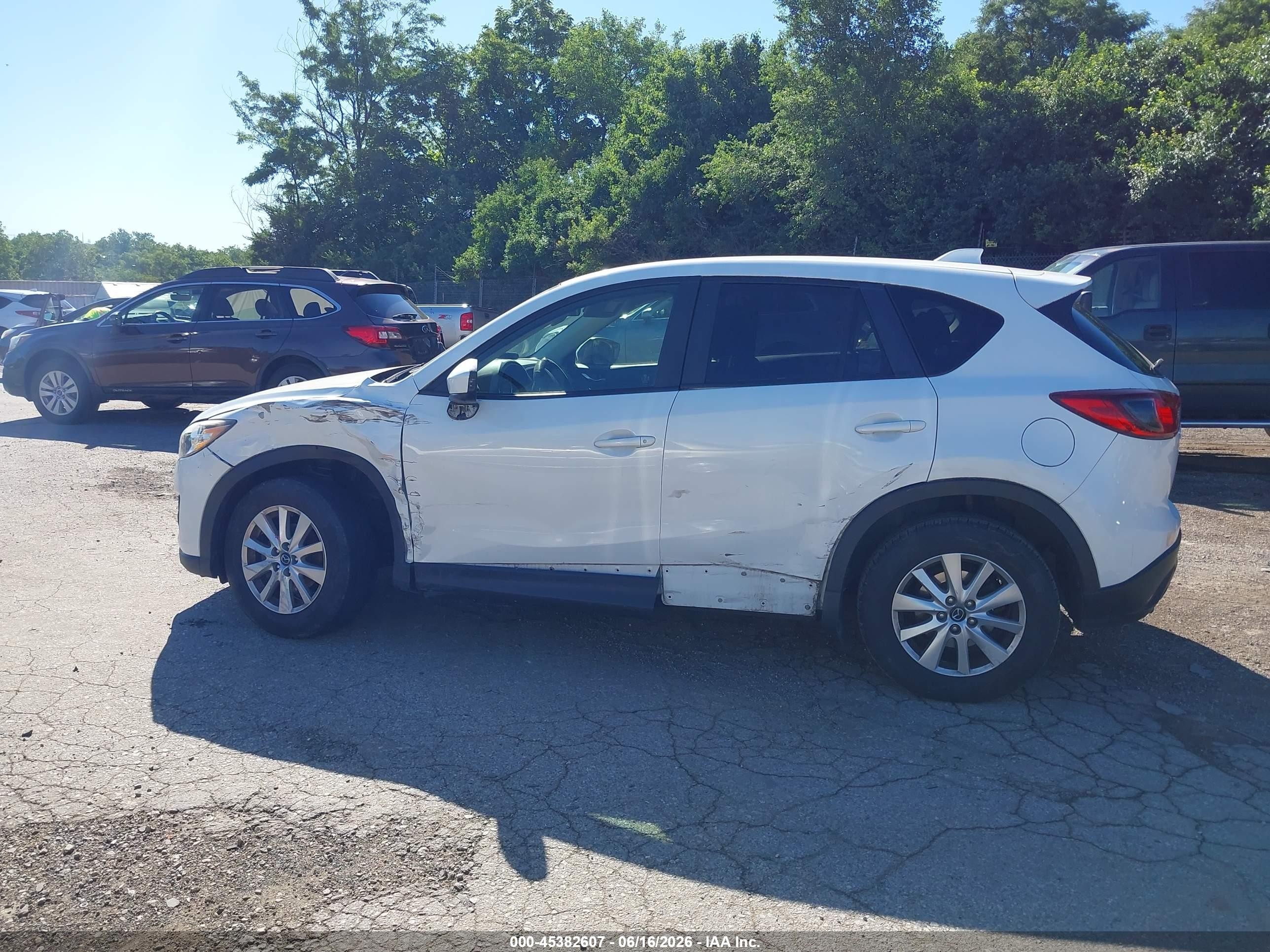 2013 Mazda Cx-5 Touring Белый vin: JM3KE4CE8D0158964