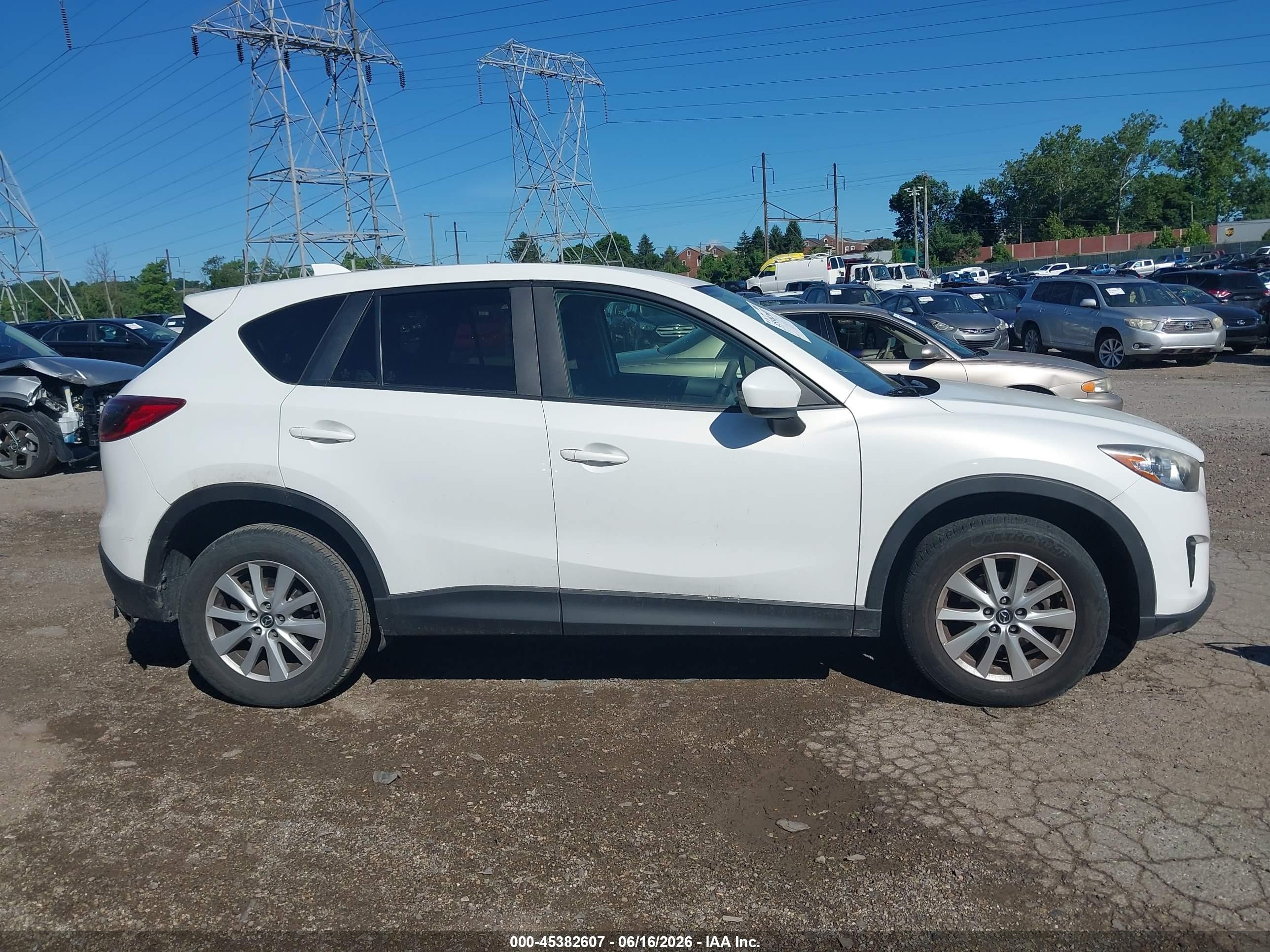 2013 Mazda Cx-5 Touring Белый vin: JM3KE4CE8D0158964