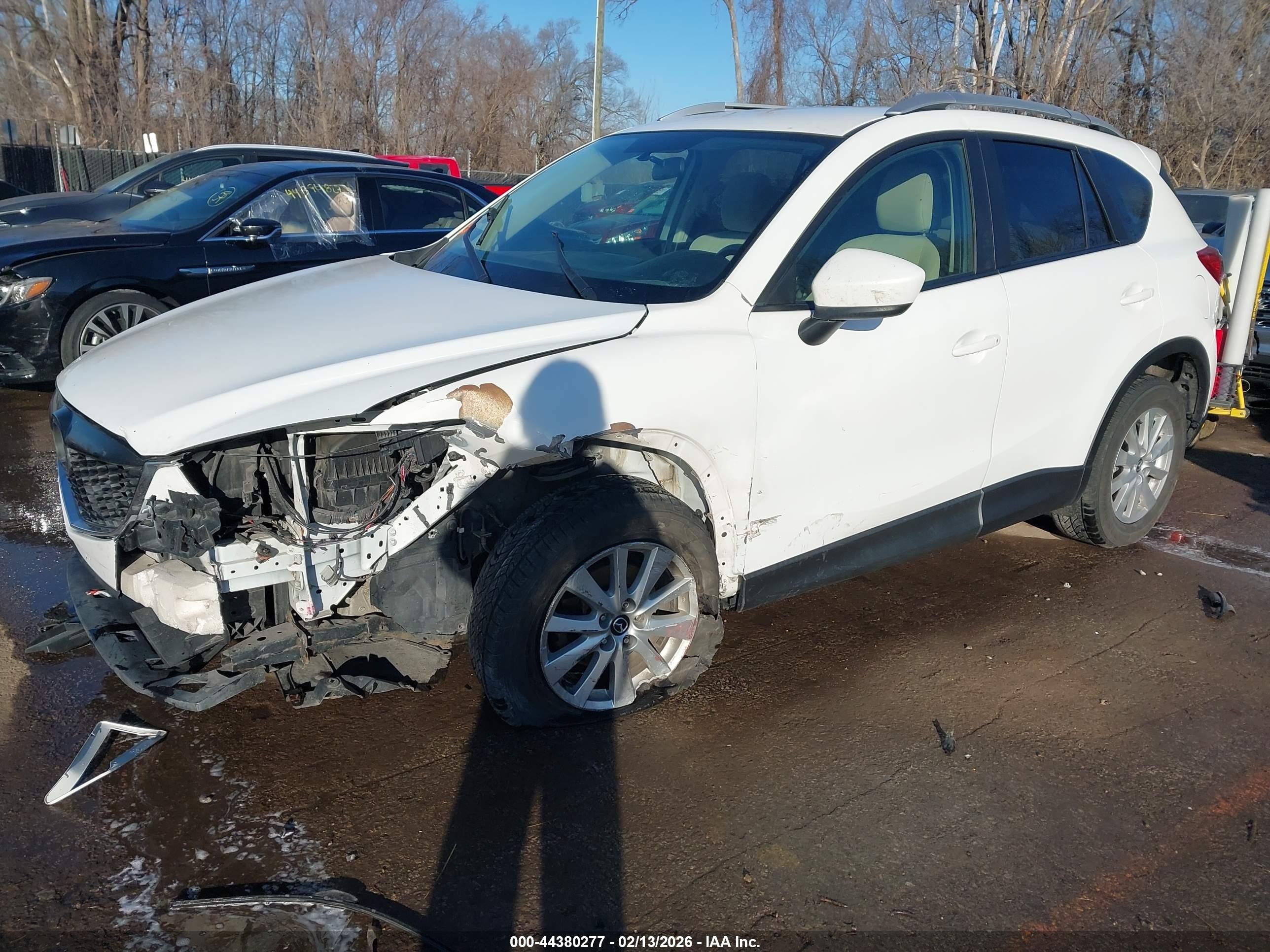 2014 Mazda Cx-5 Touring White vin: JM3KE4CY0E0354411