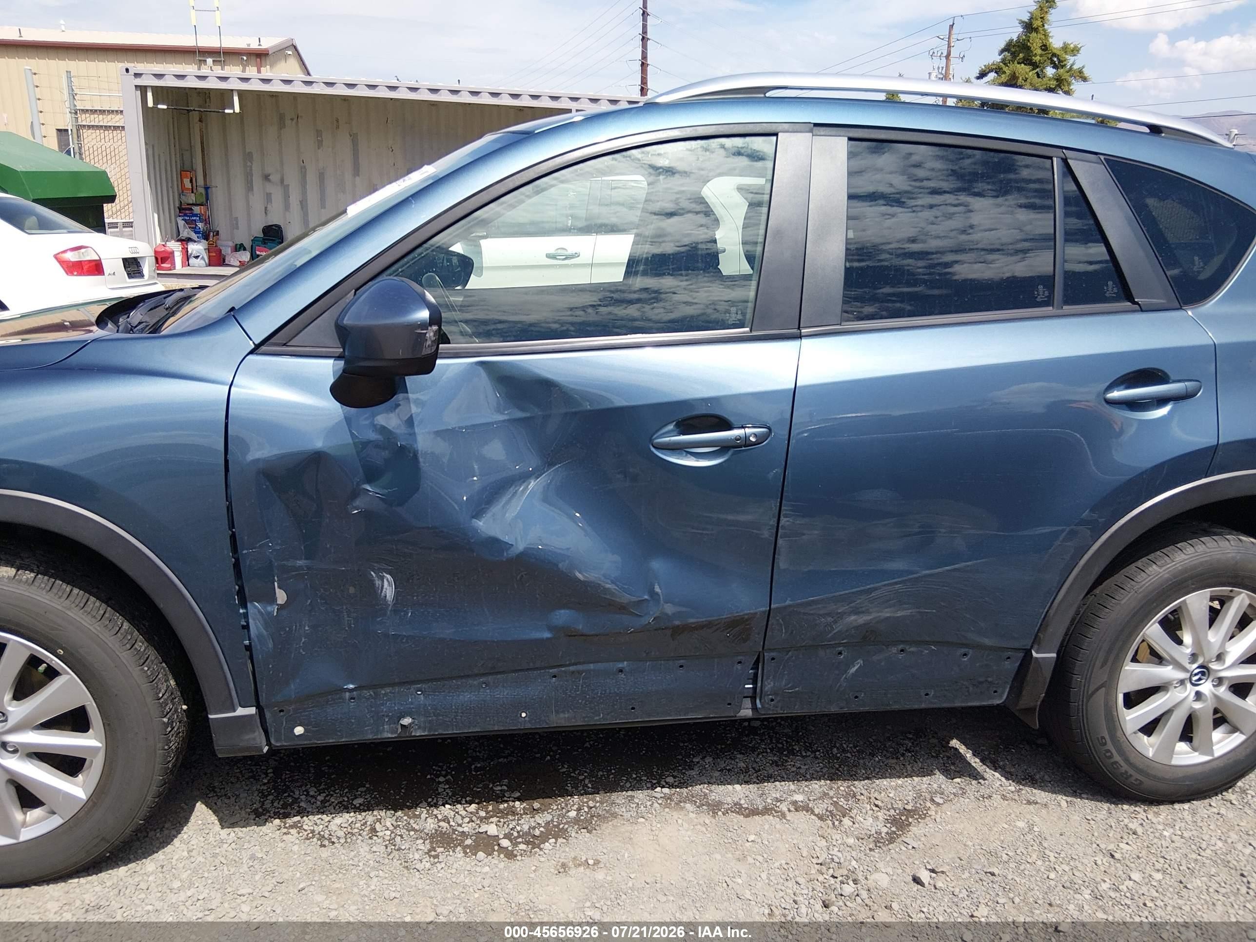2015 Mazda Cx-5 Touring Blue vin: JM3KE4CY0F0458172
