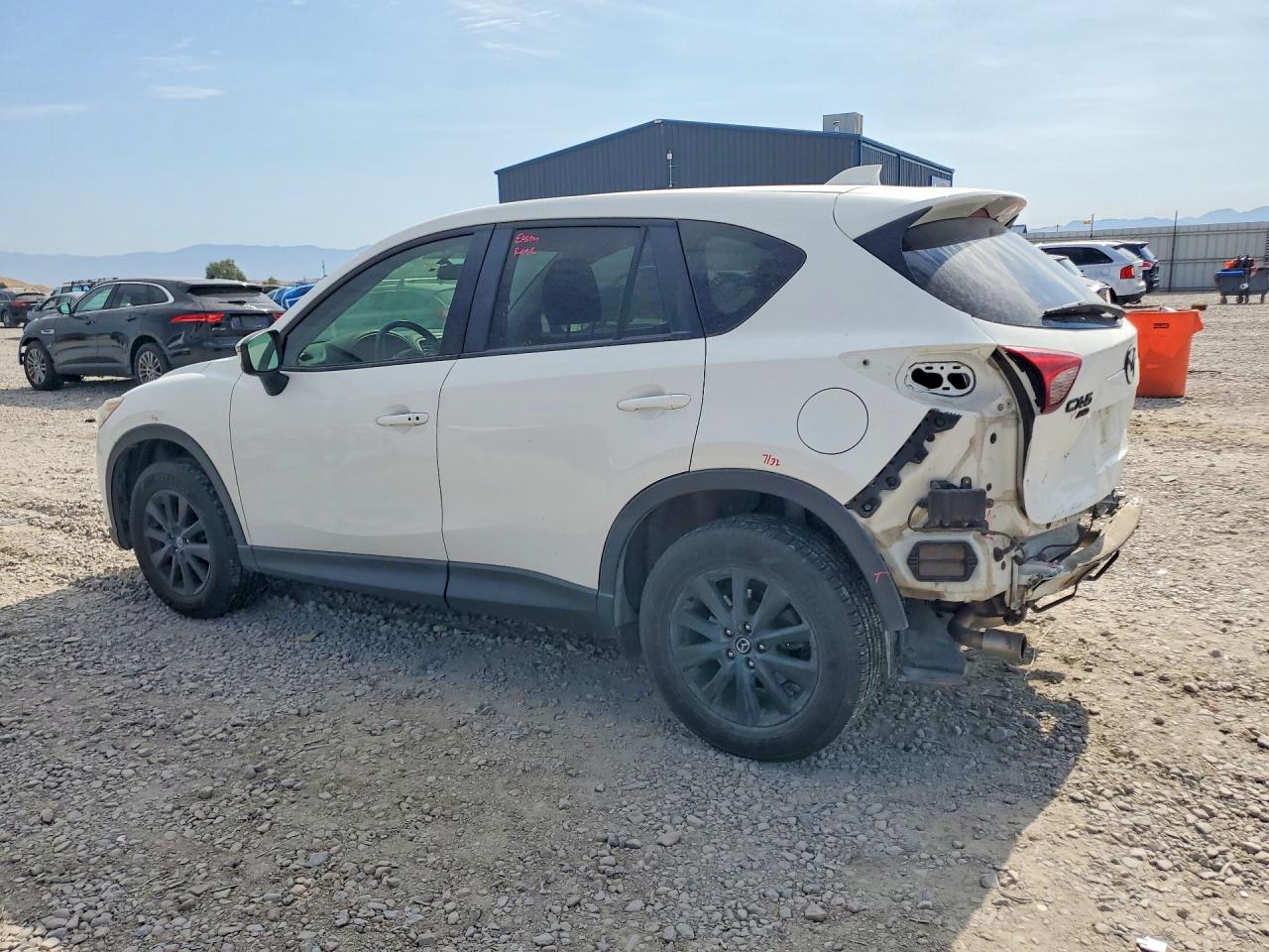 2015 Mazda Cx-5 Touring White vin: JM3KE4CY1F0483467