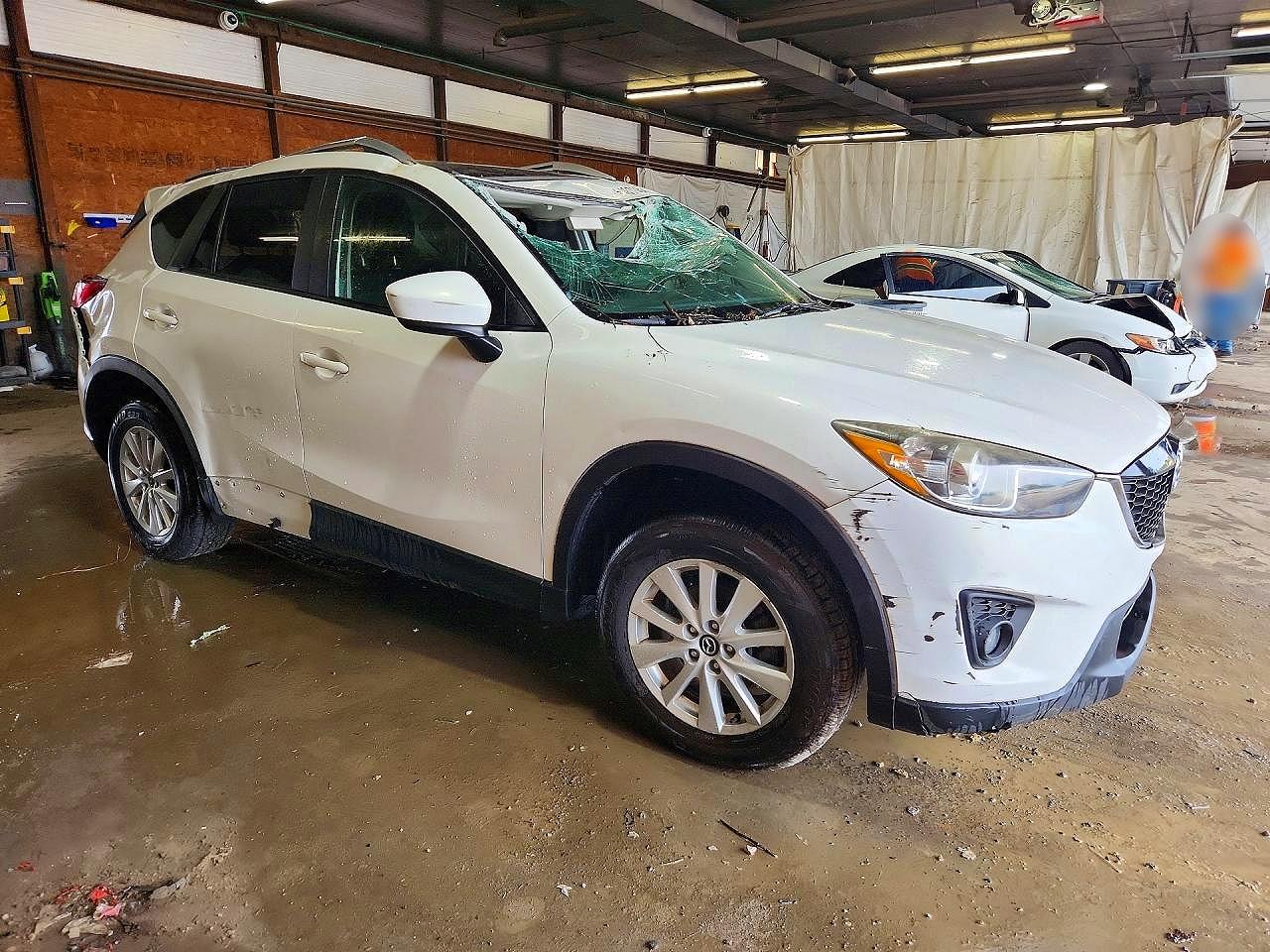 2014 Mazda Cx-5 Touring White vin: JM3KE4CY2E0334676