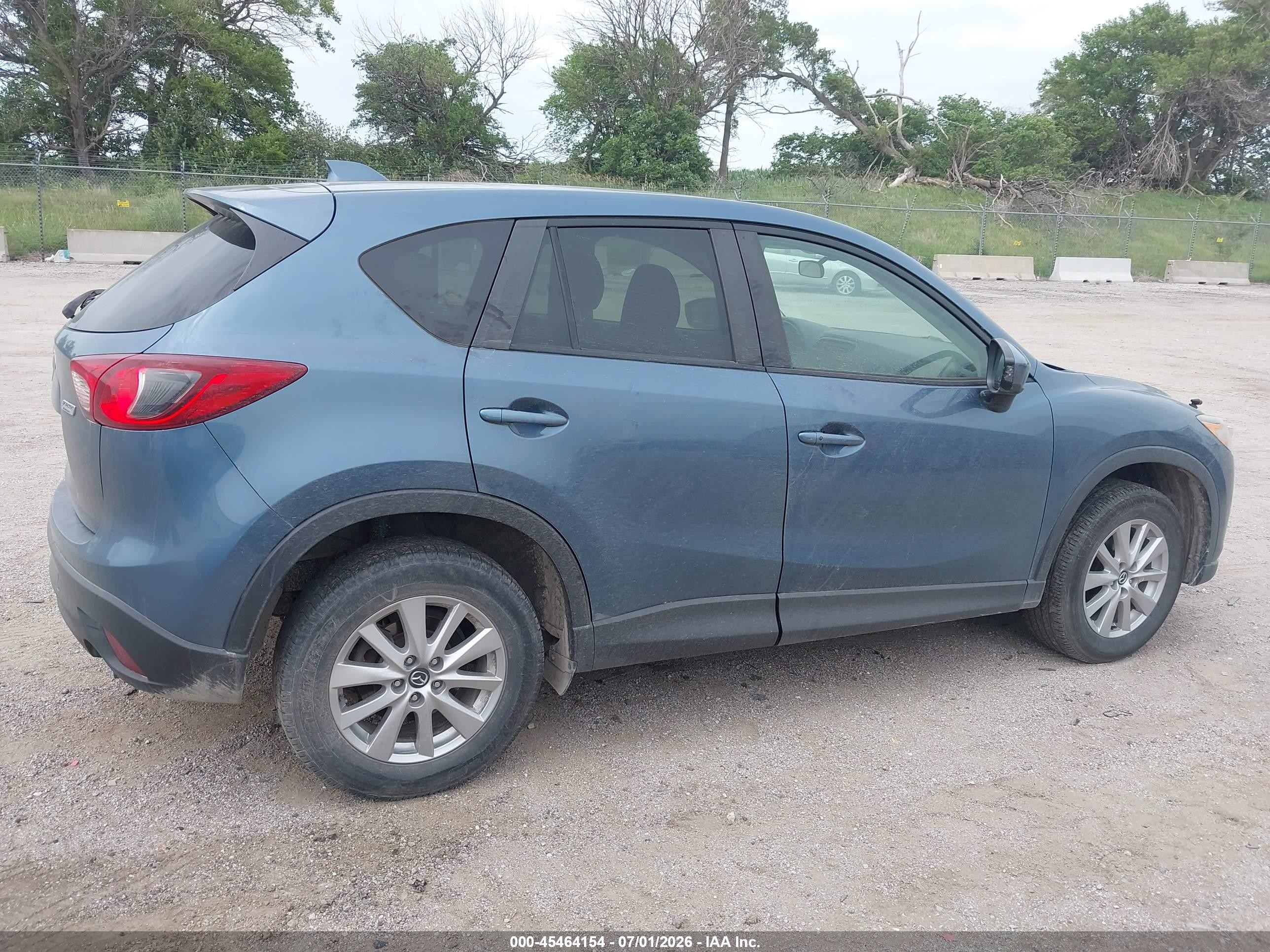 2015 Mazda Cx-5 Touring Blue vin: JM3KE4CY2F0447691