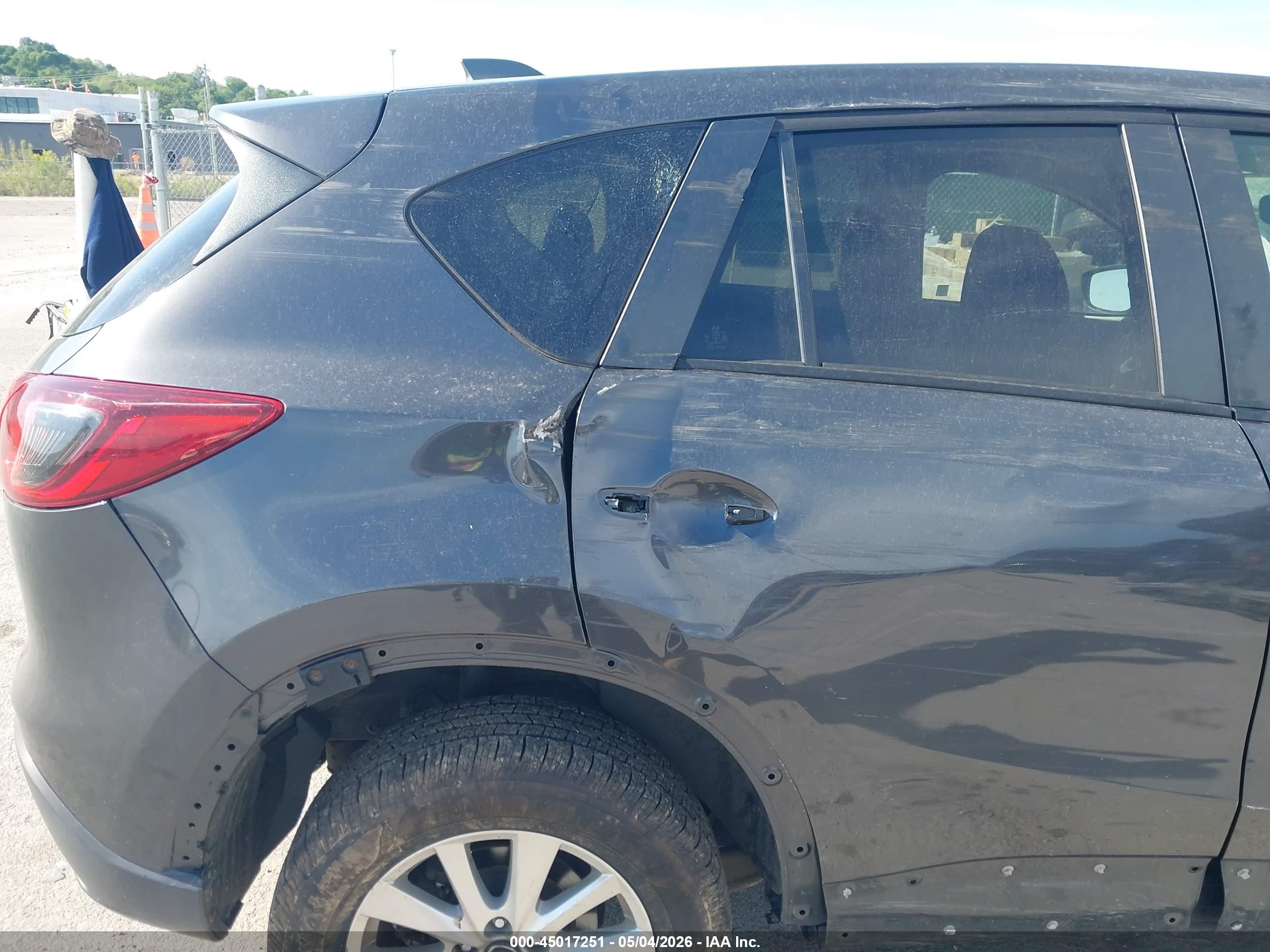 2015 Mazda Cx-5 Touring Gray vin: JM3KE4CY7F0492898