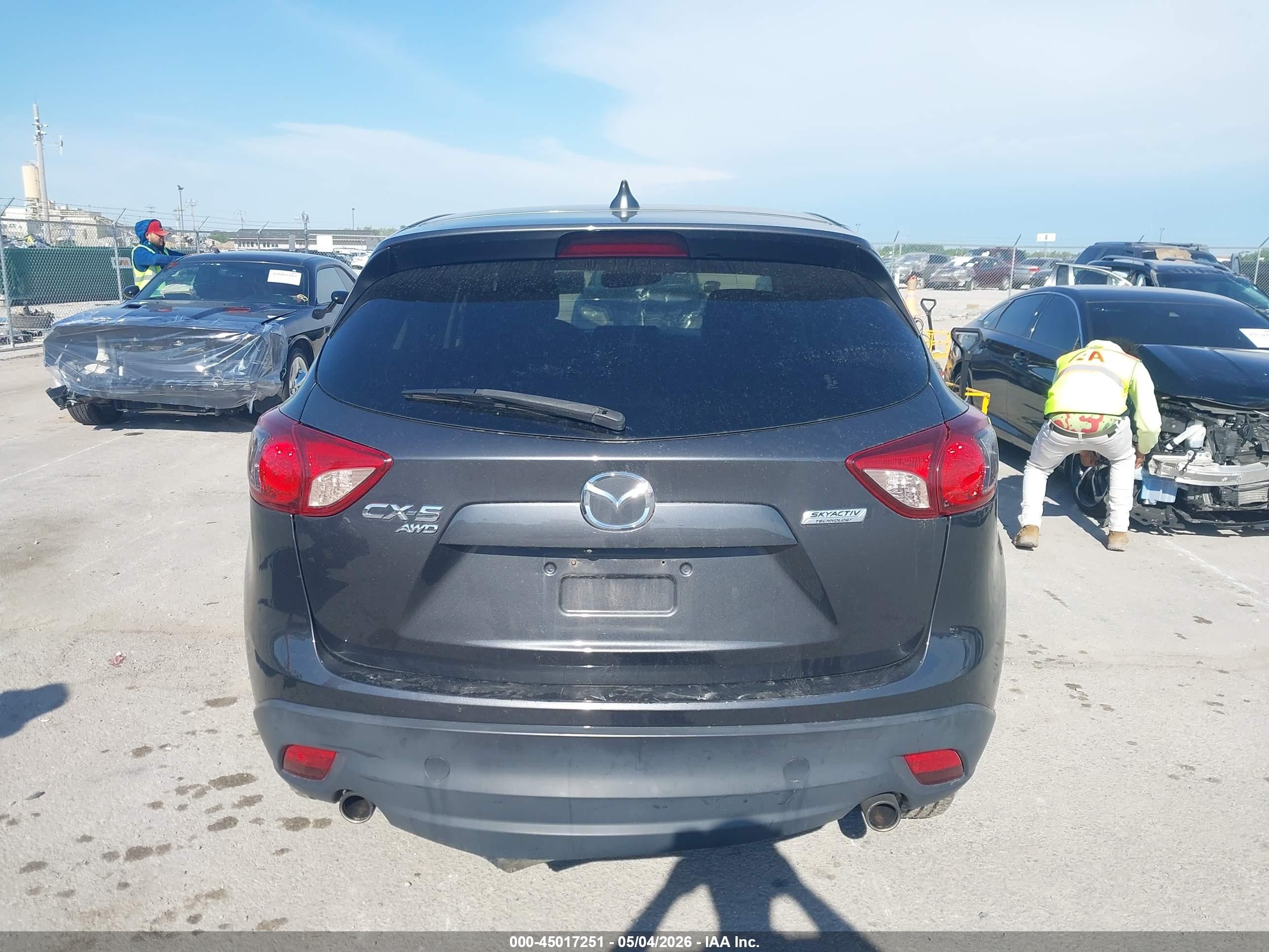 2015 Mazda Cx-5 Touring Gray vin: JM3KE4CY7F0492898