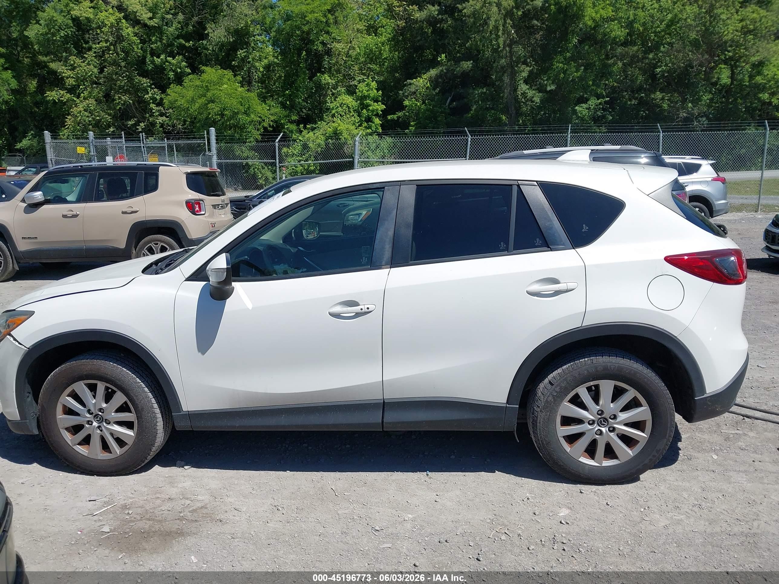 2015 Mazda Cx-5 Touring White vin: JM3KE4CY8F0484616
