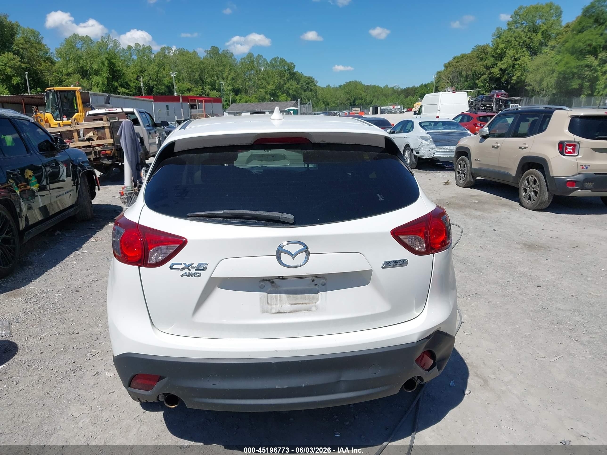 2015 Mazda Cx-5 Touring White vin: JM3KE4CY8F0484616