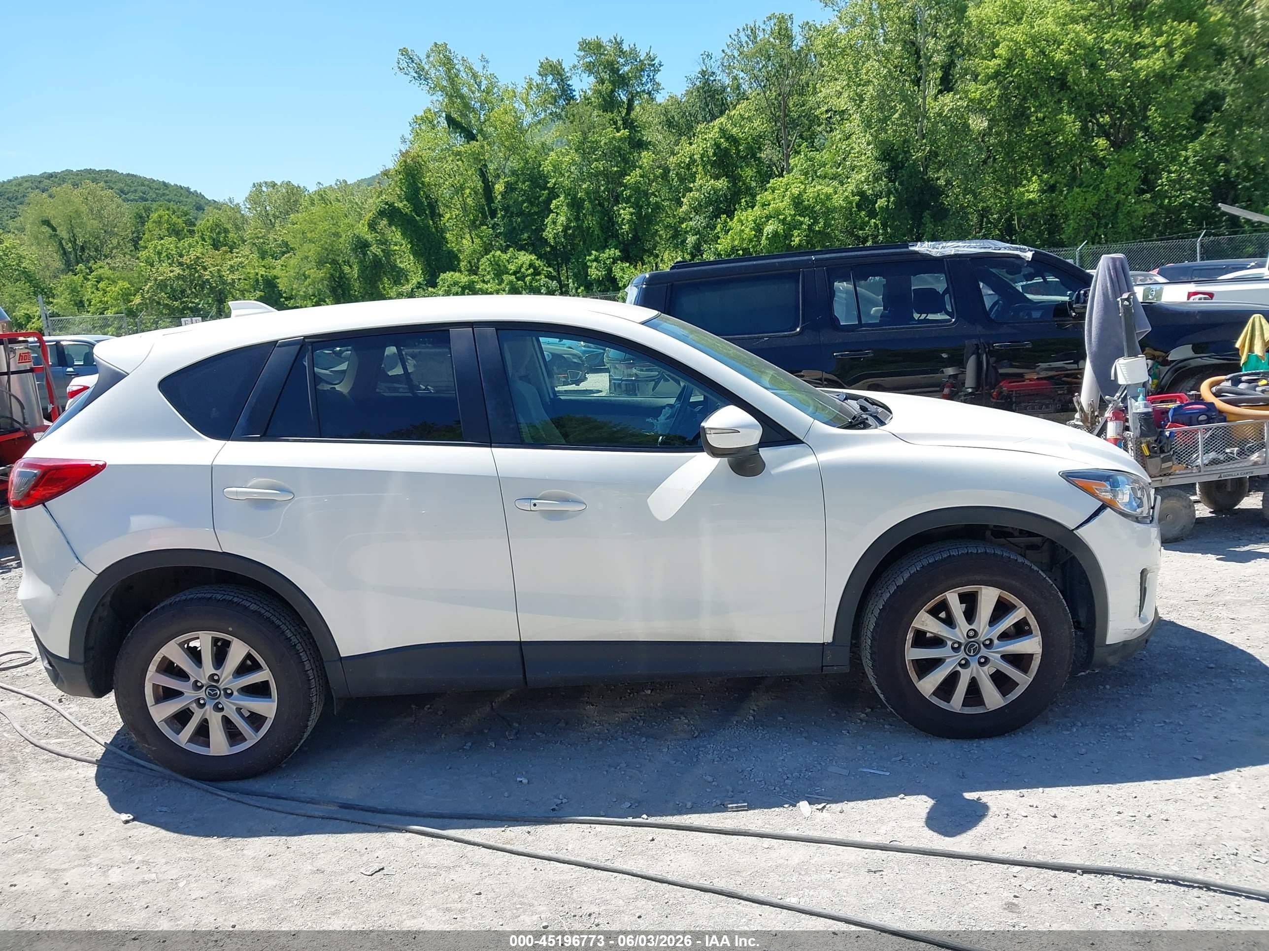 2015 Mazda Cx-5 Touring White vin: JM3KE4CY8F0484616