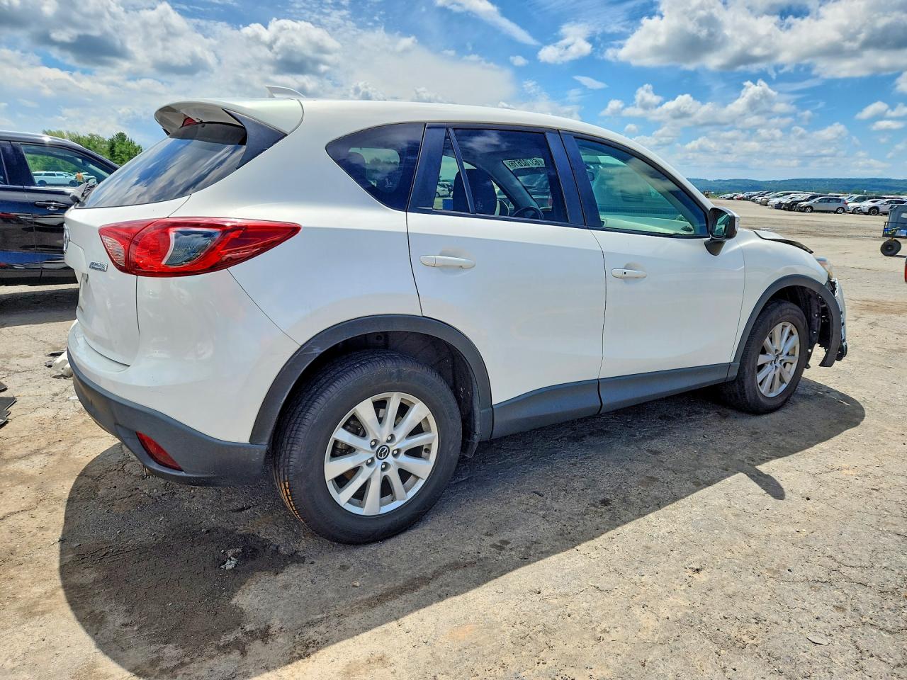 2015 Mazda Cx-5 Touring White vin: JM3KE4CY8F0504038