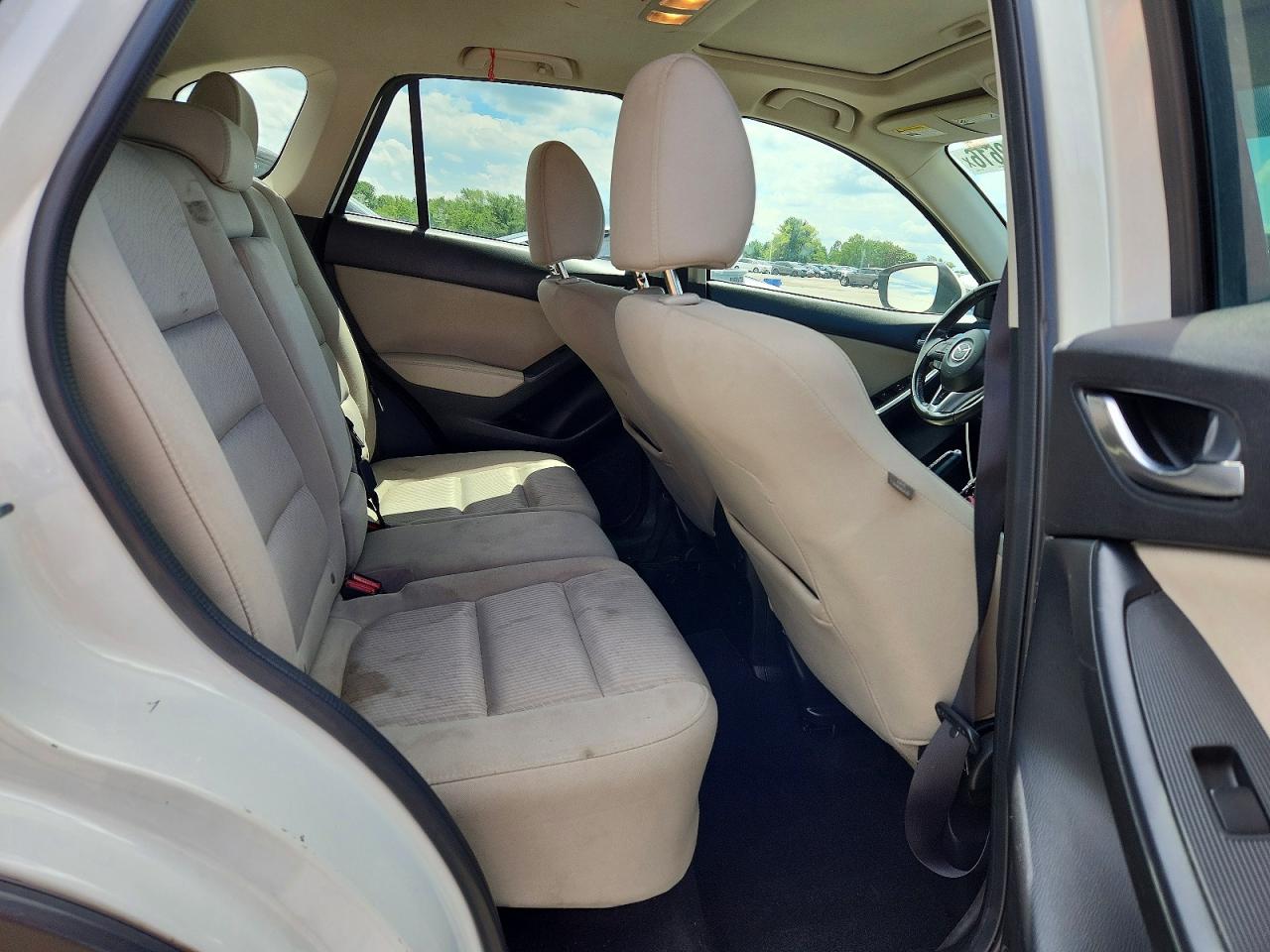 2015 Mazda Cx-5 Touring White vin: JM3KE4CY8F0504038