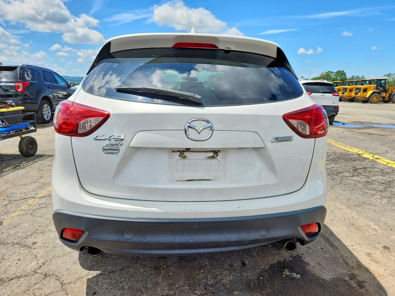 2015 Mazda Cx-5 Touring White vin: JM3KE4CY8F0504038