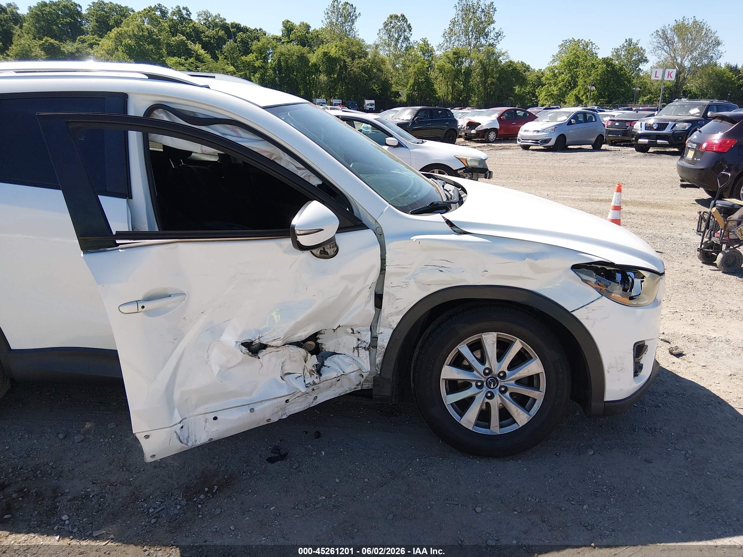2016 Mazda Cx-5 Touring White vin: JM3KE4CY8G0758544