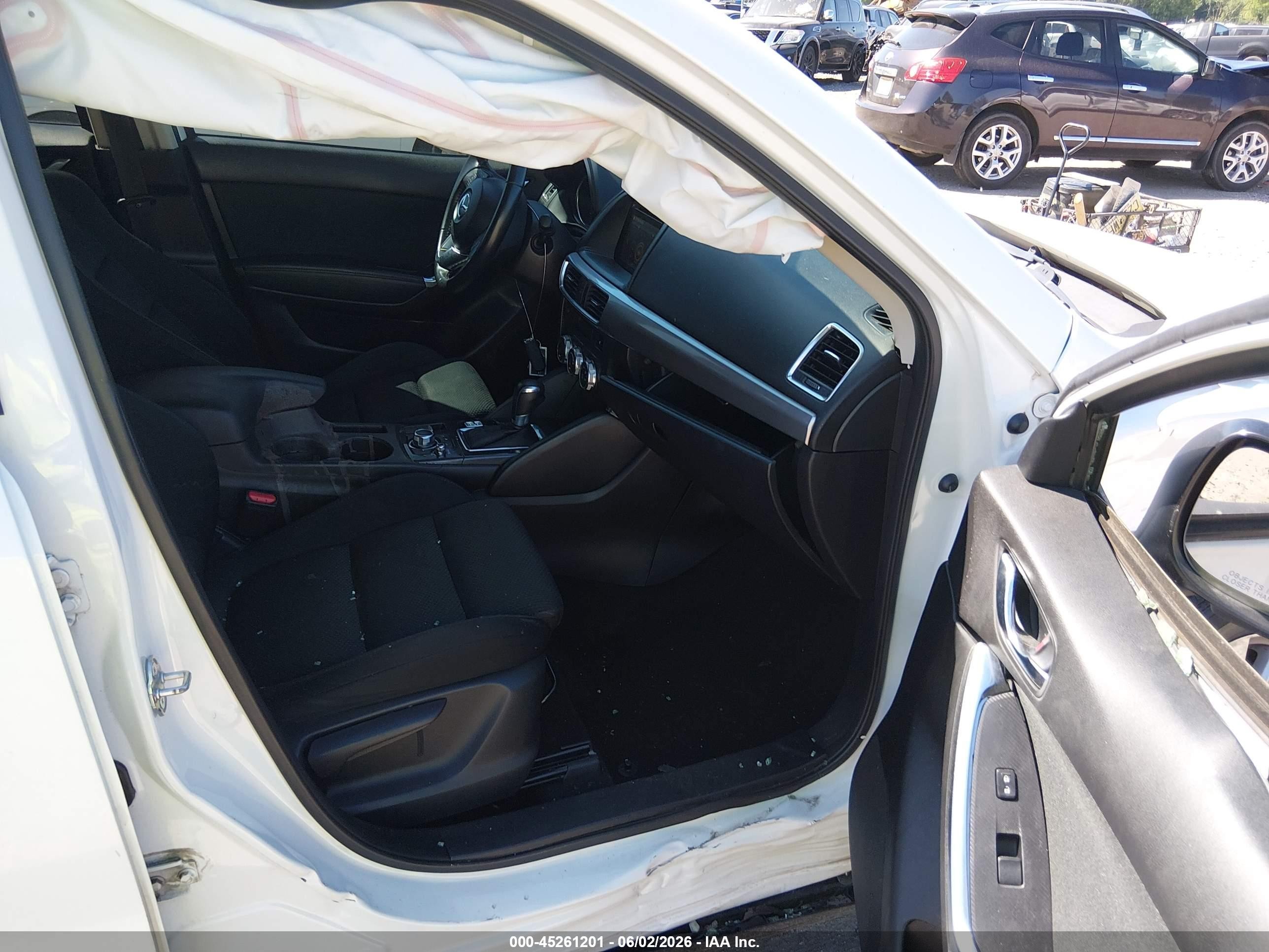 2016 Mazda Cx-5 Touring White vin: JM3KE4CY8G0758544