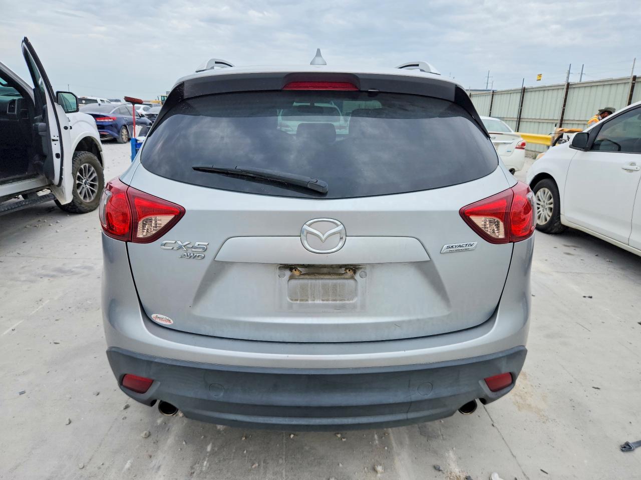 2016 Mazda Cx-5 Touring Серебряный vin: JM3KE4CY8G0846445