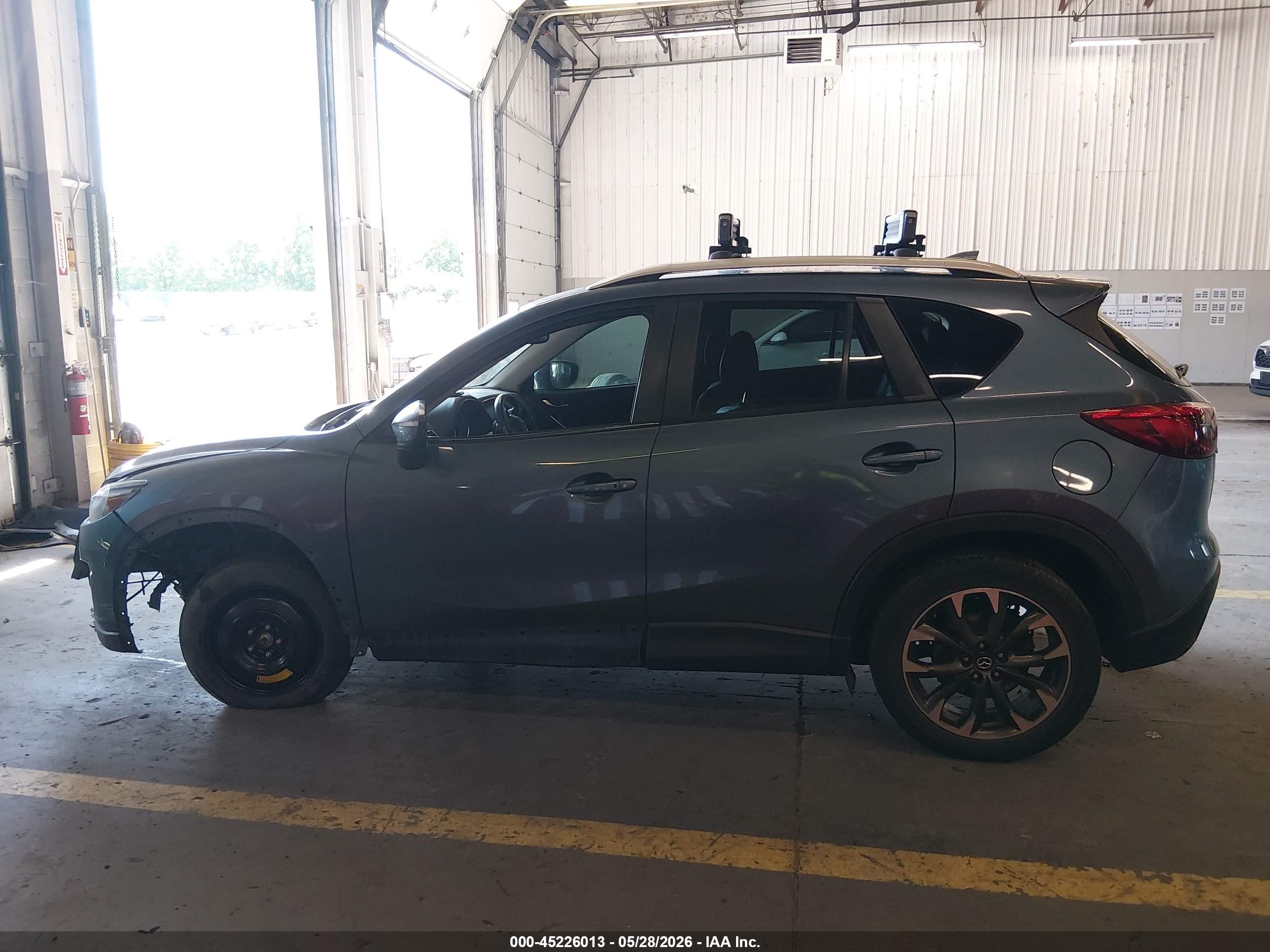 2016 Mazda Cx-5 Grand Touring Dark Blue vin: JM3KE4DY0G0782755