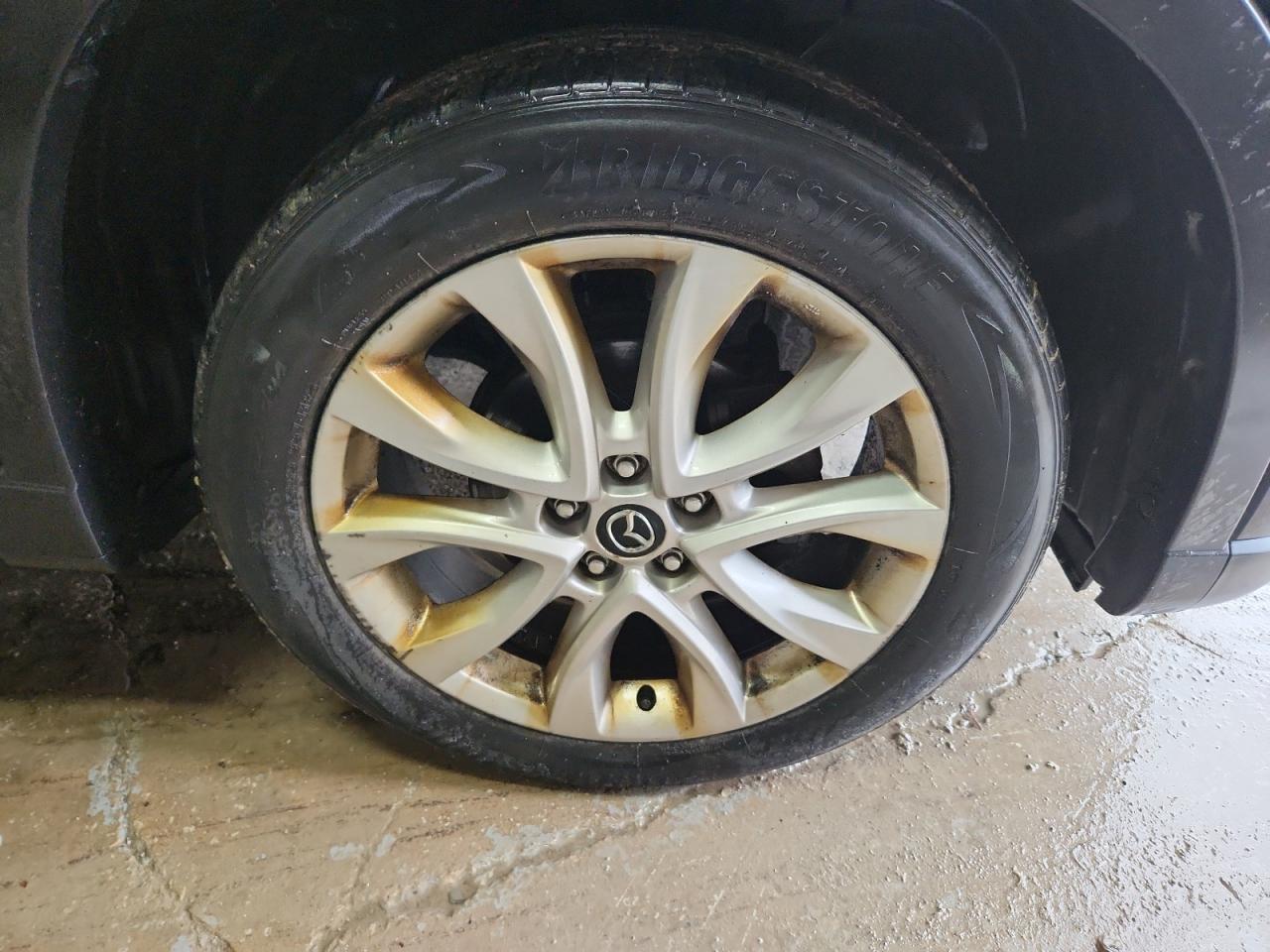 2015 Mazda Cx-5 Gt Black vin: JM3KE4DY1F0456462 Damage: Right Front Wheel, Curb Rash, > 12 Inches