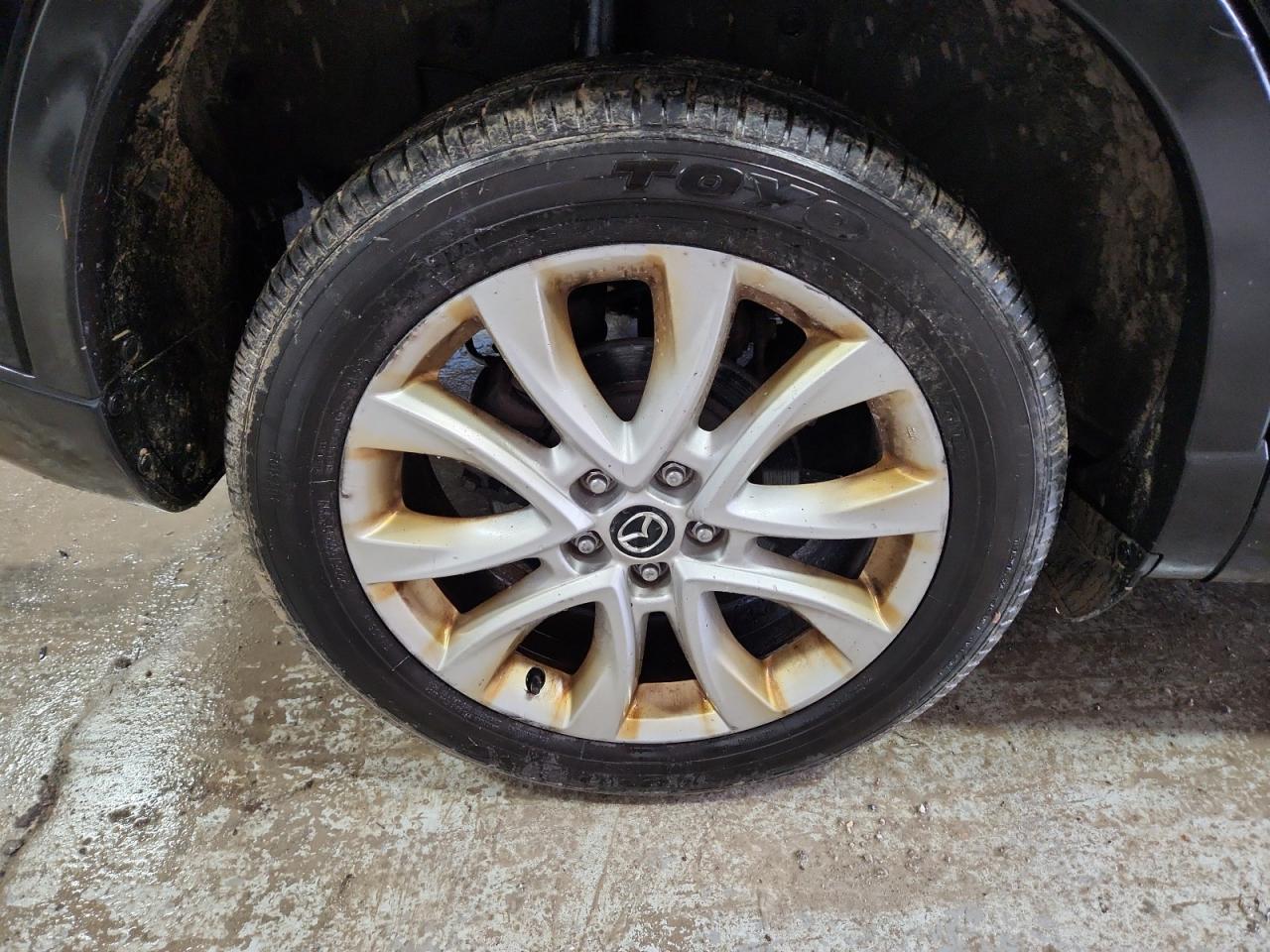 2015 Mazda Cx-5 Gt Black vin: JM3KE4DY1F0456462 Damage: Right Rear Wheel, Curb Rash, 6 To 7 Inches