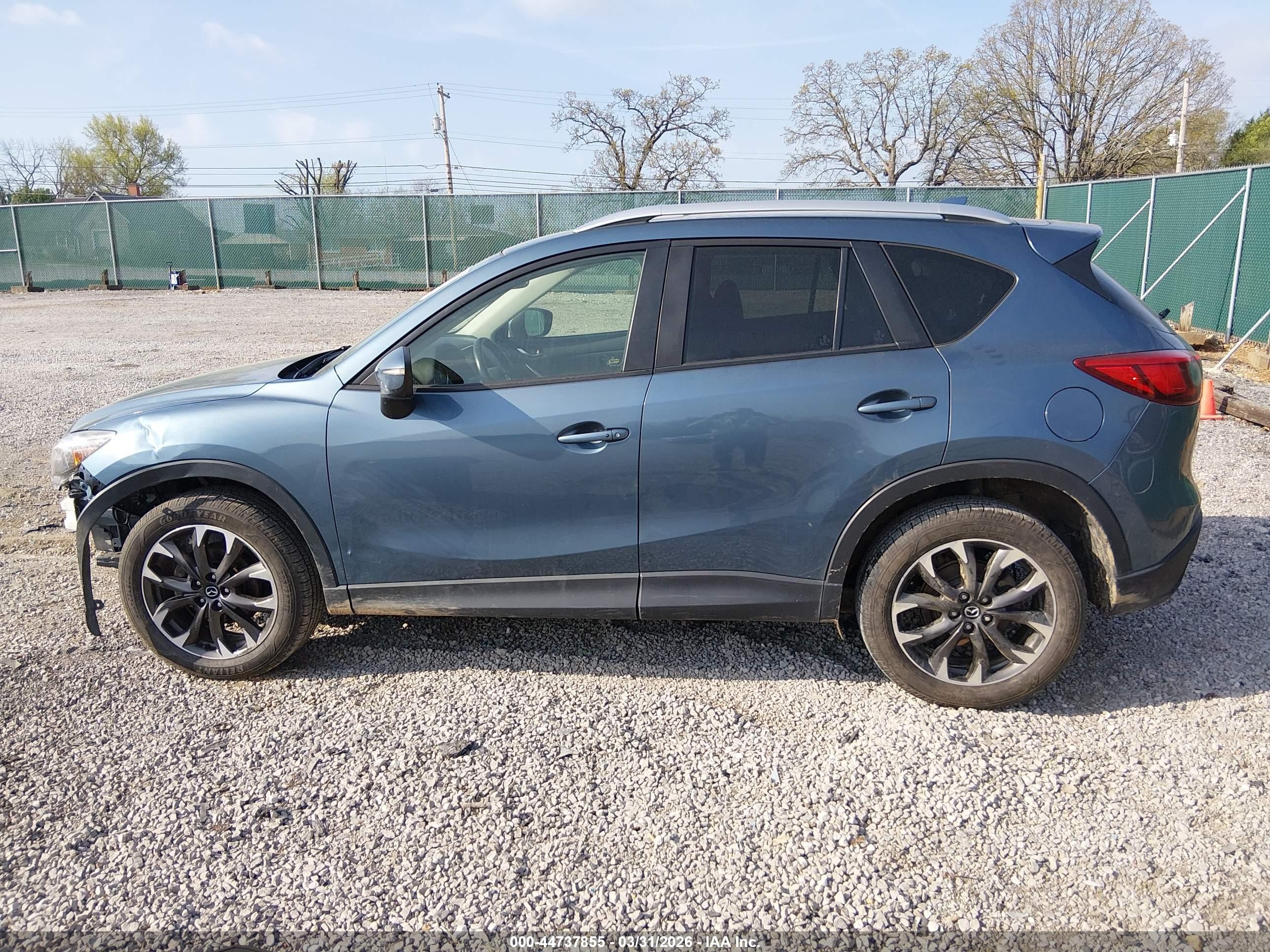 2016 Mazda Cx-5 Grand Touring Blue vin: JM3KE4DY3G0716510