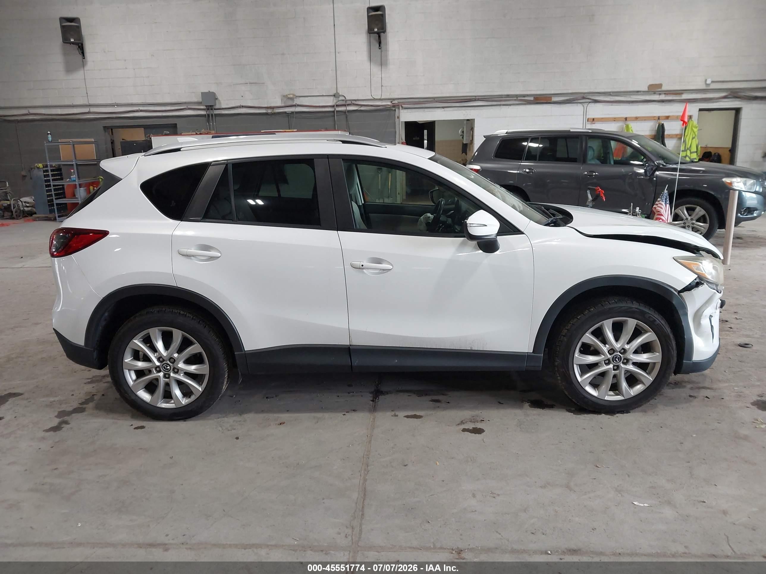 2015 Mazda Cx-5 Grand Touring White vin: JM3KE4DY4F0502334