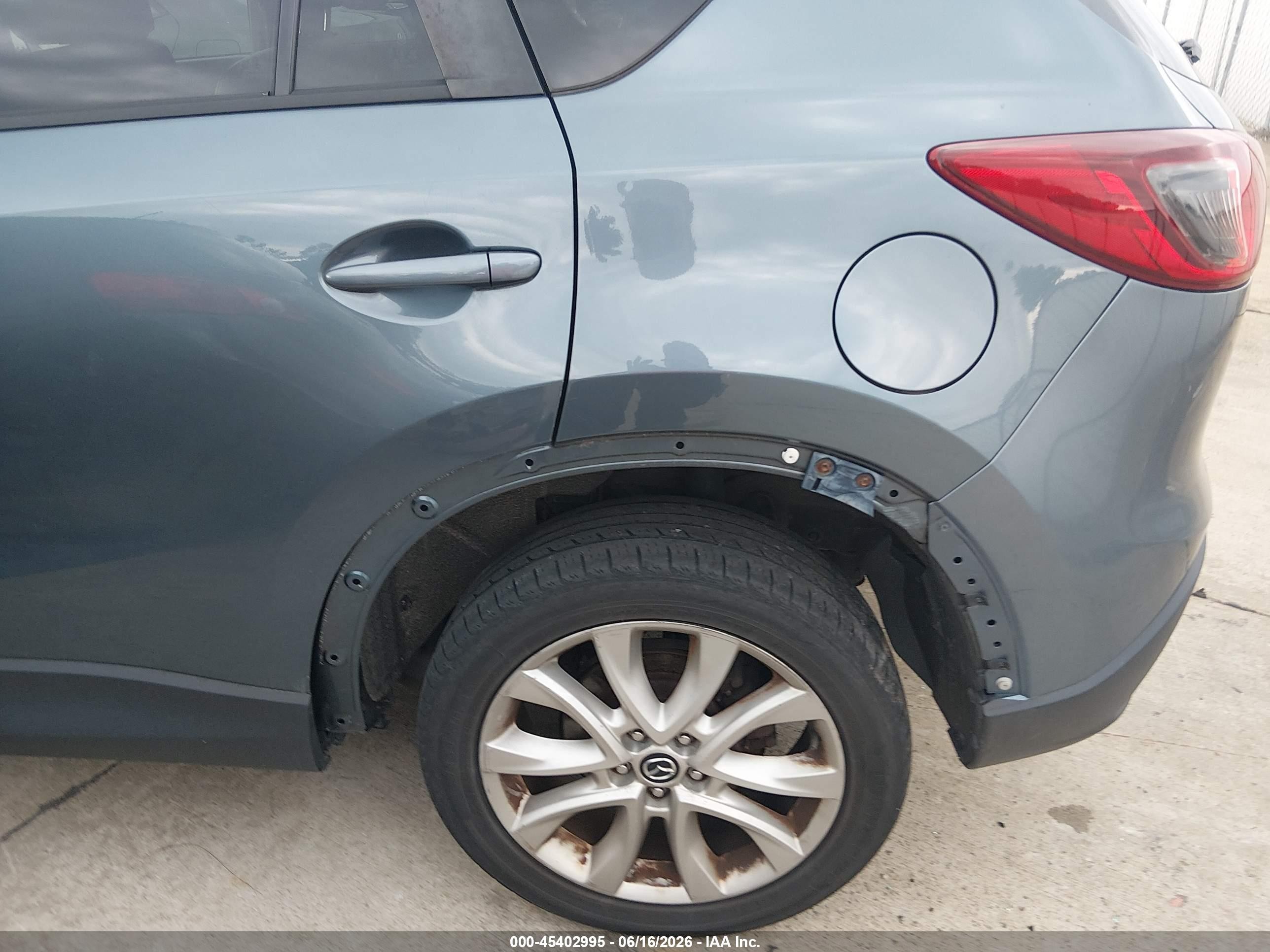 2015 Mazda Cx-5 Grand Touring Blue vin: JM3KE4DY4F0530926