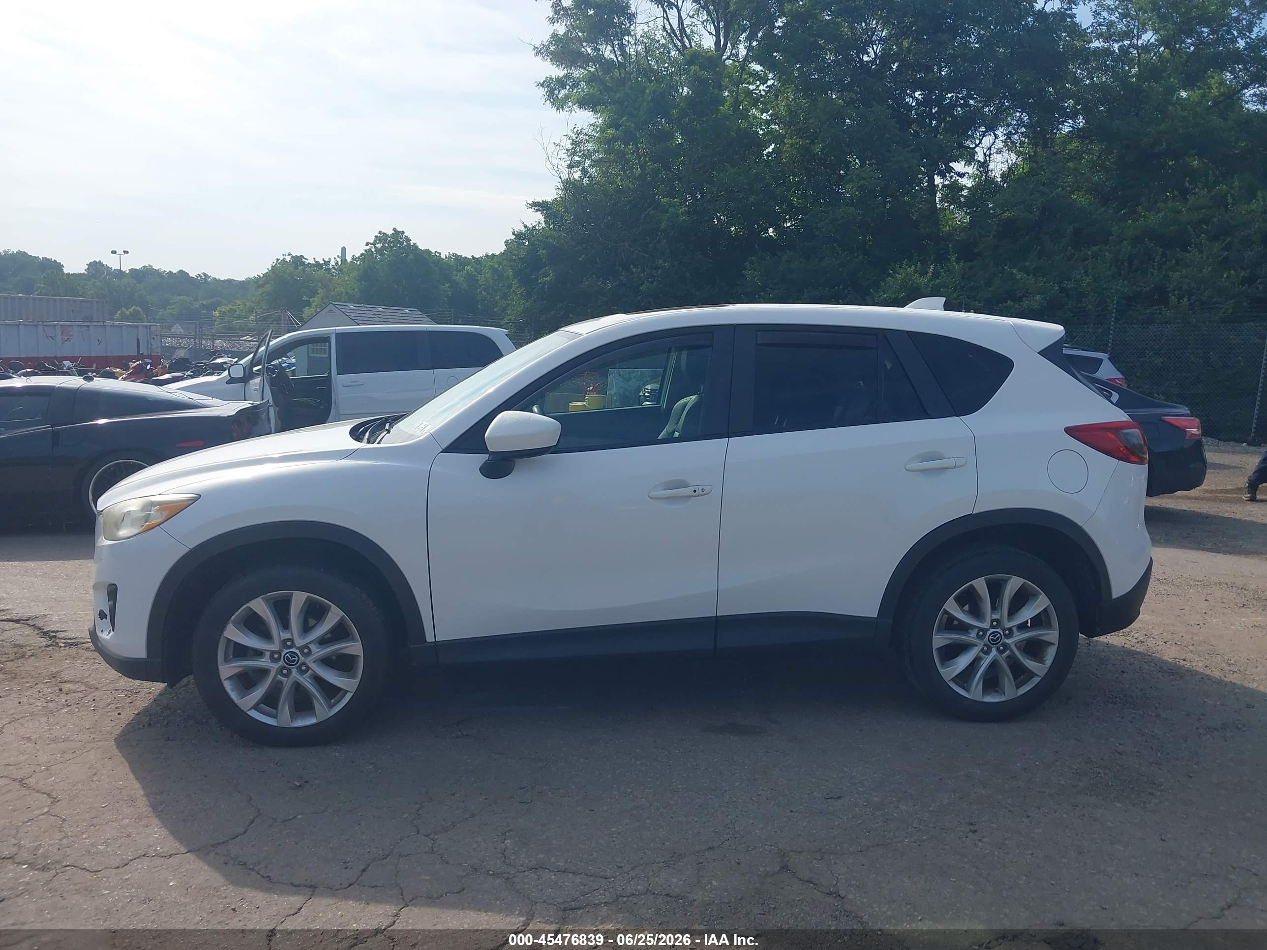 2014 Mazda Cx-5 Grand Touring White vin: JM3KE4DY7E0321193