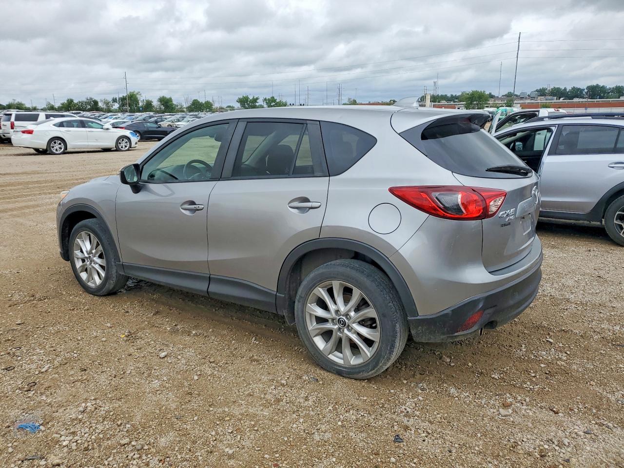 2015 Mazda Cx-5 Серебряный vin: JM3KE4DY7F0525901