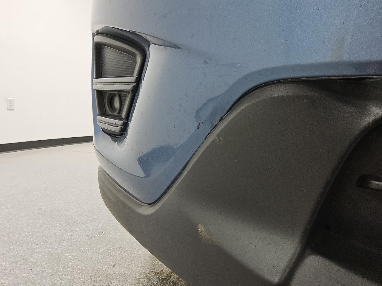 2016 Mazda Cx-5 Gt Blue vin: JM3KE4DY7G0726246 Damage: Front Bumper/Cover, Scraped, 1 To 2 Inches