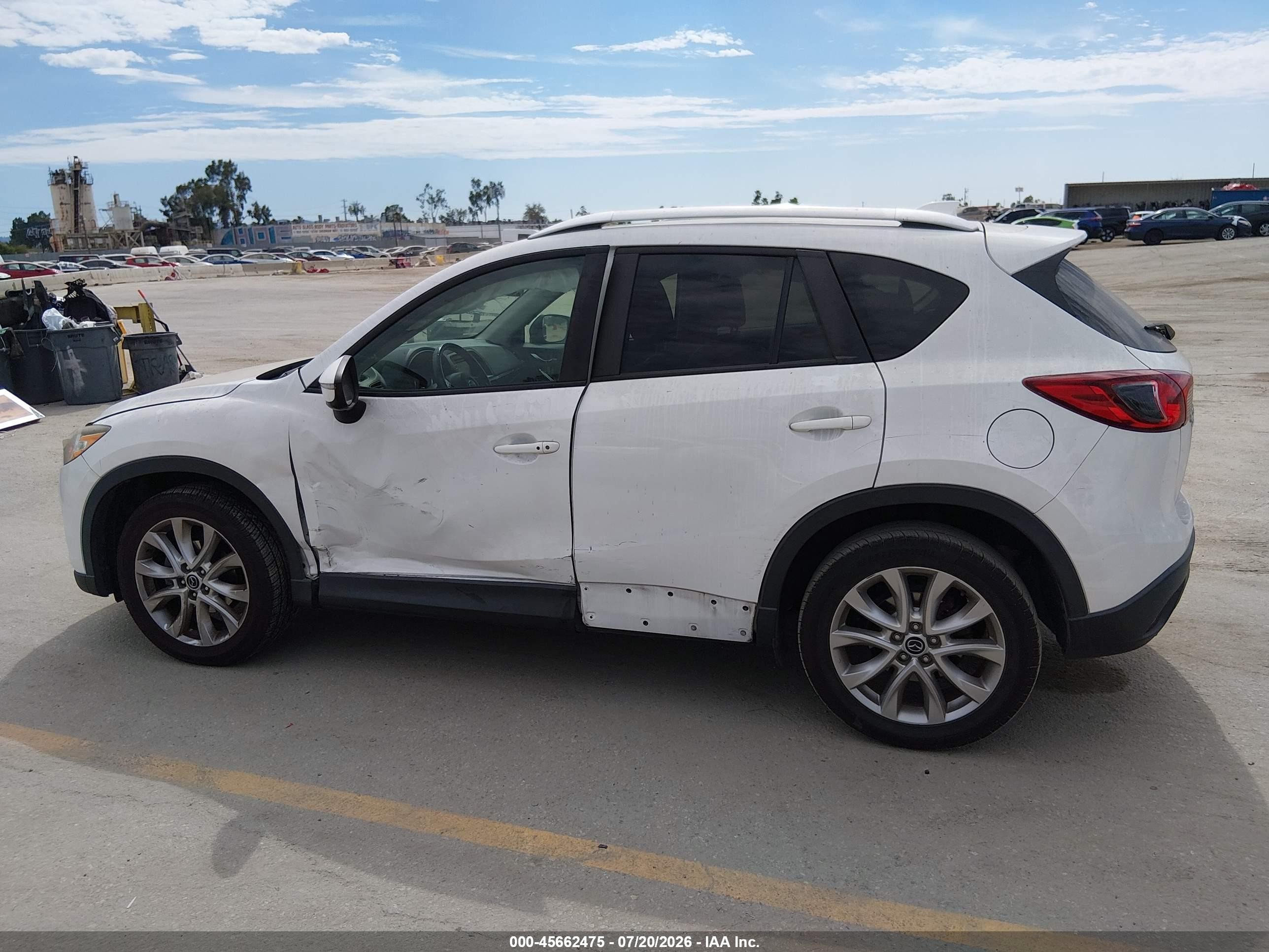 2015 Mazda Cx-5 Grand Touring White vin: JM3KE4DY8F0490009