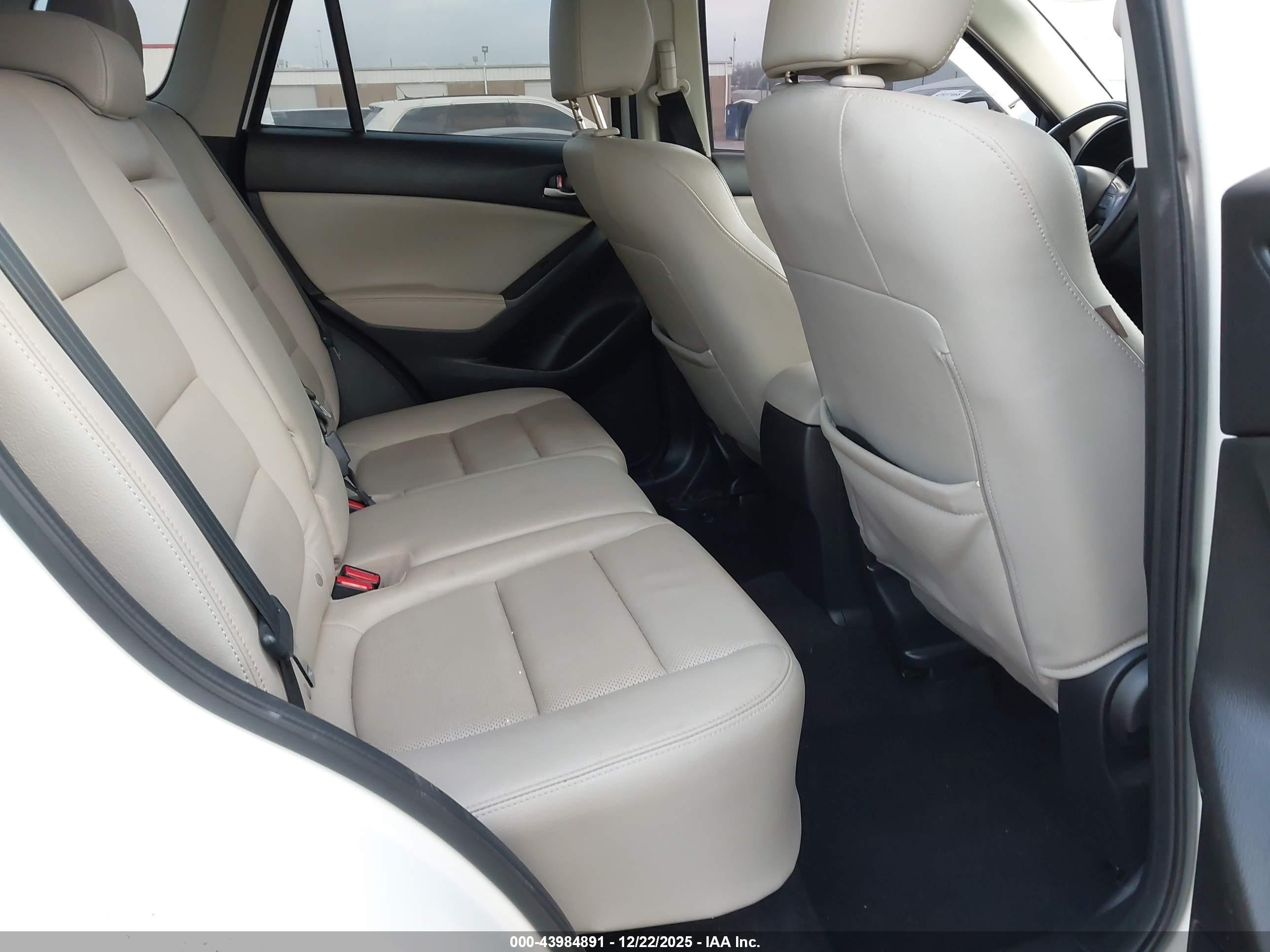 2015 Mazda Cx-5 Grand Touring White vin: JM3KE4DYXF0494739