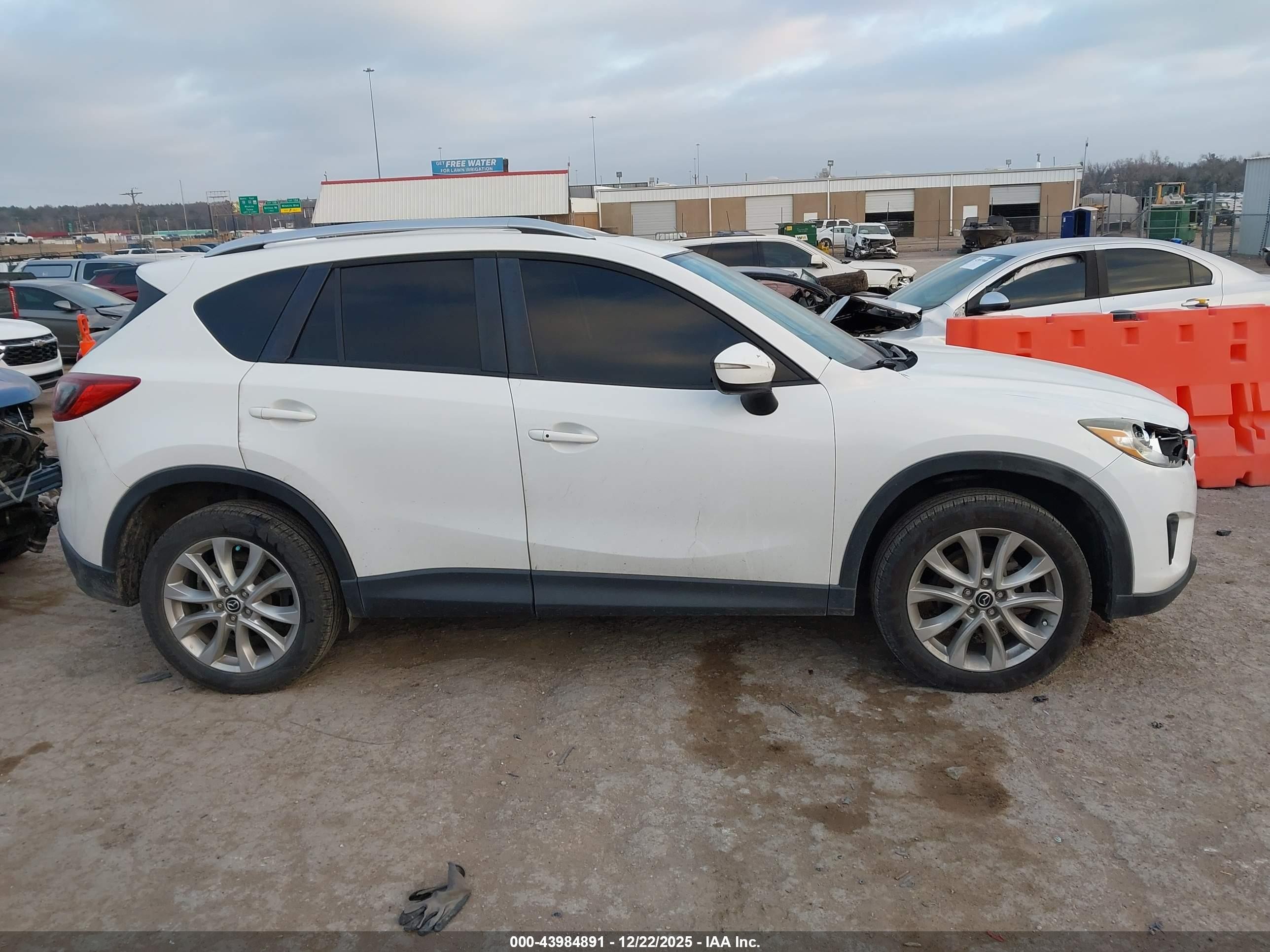 2015 Mazda Cx-5 Grand Touring White vin: JM3KE4DYXF0494739